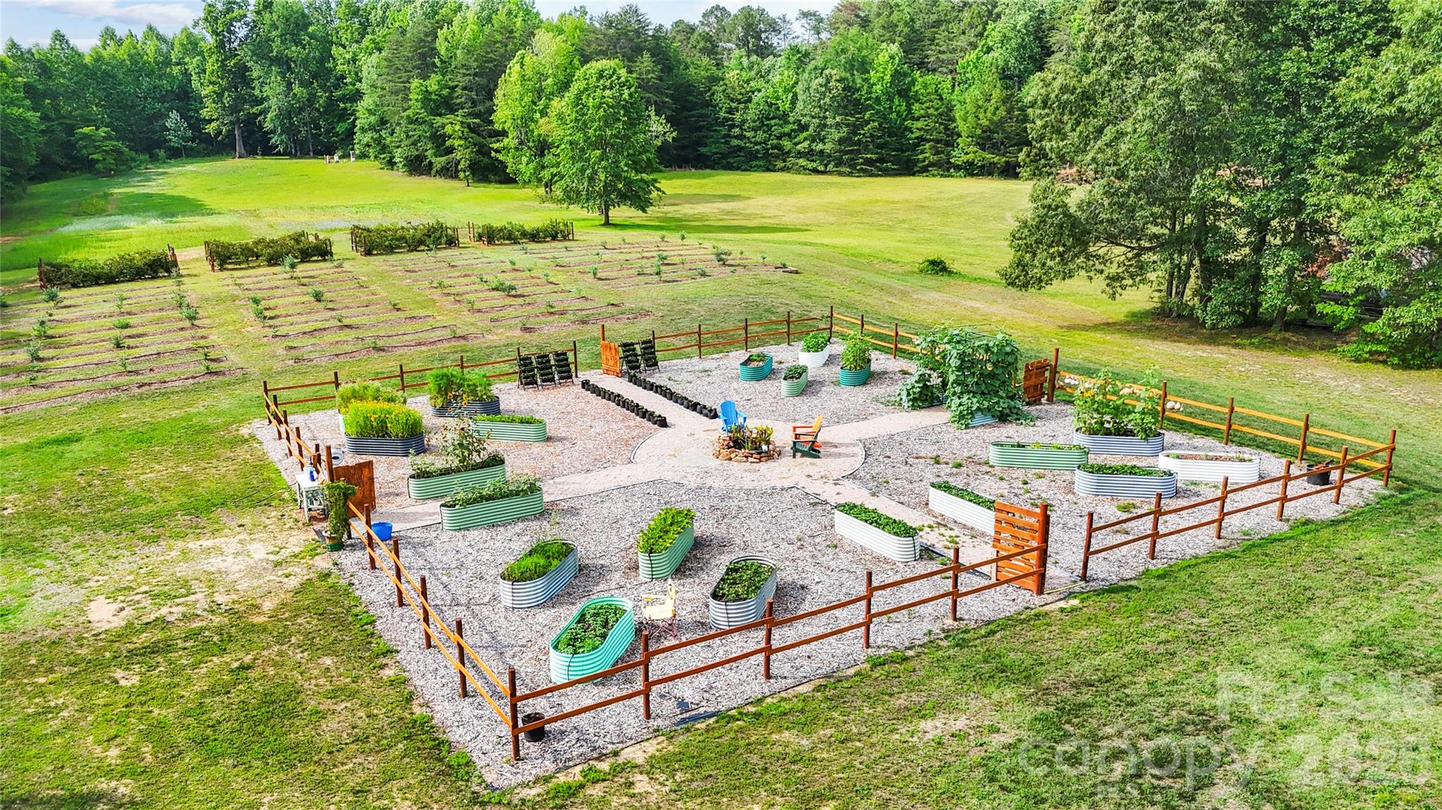 1483 Hopewell Church Road — Catawba