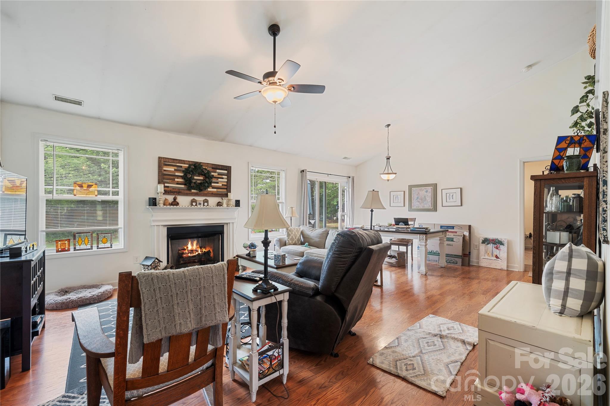 1483 Hopewell Church Road — Catawba