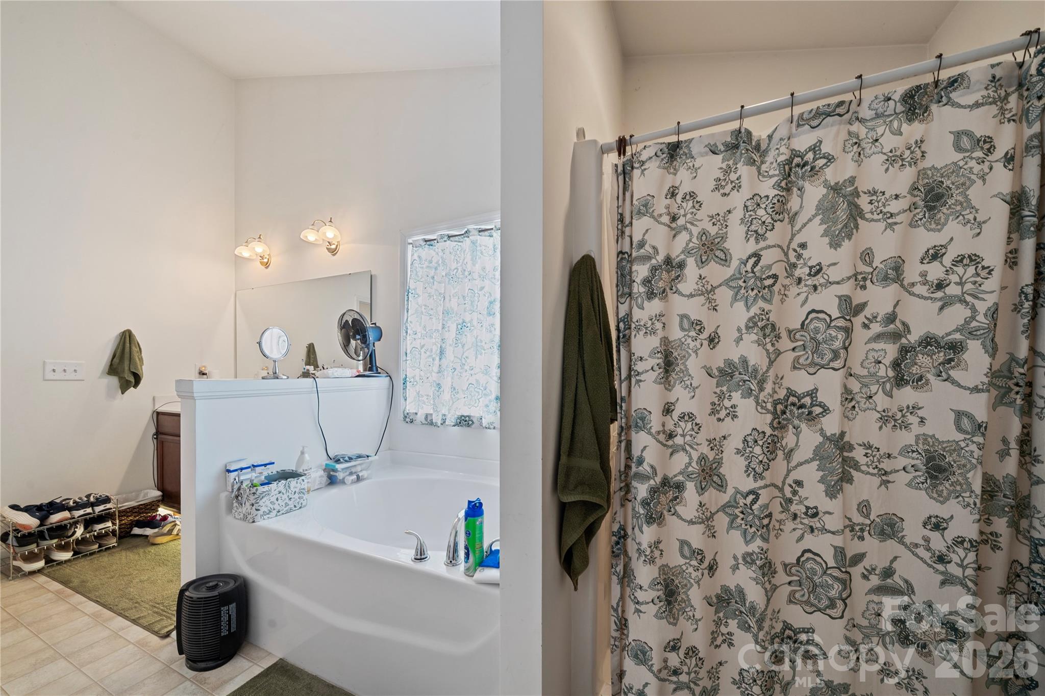 1483 Hopewell Church Road — Catawba