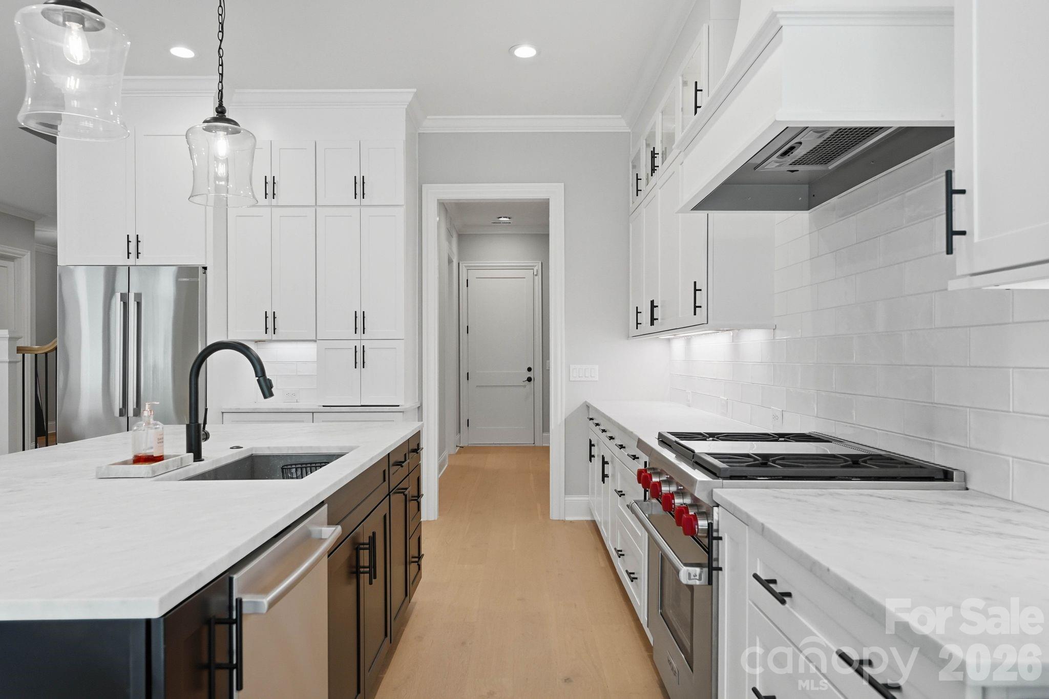 115 Thorncote Place — Charlotte