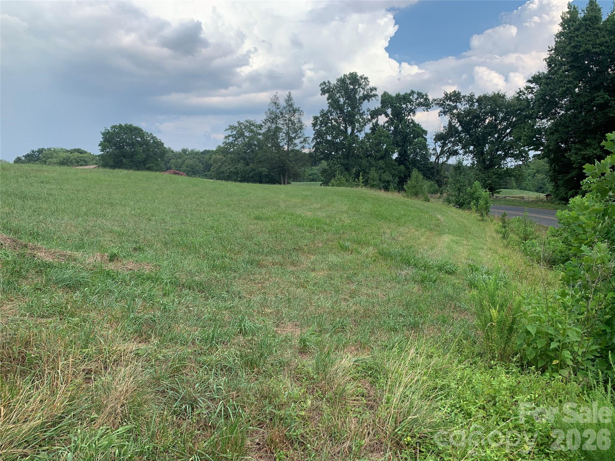 6285 & 6231 Nc 16 Highway N — Taylorsville