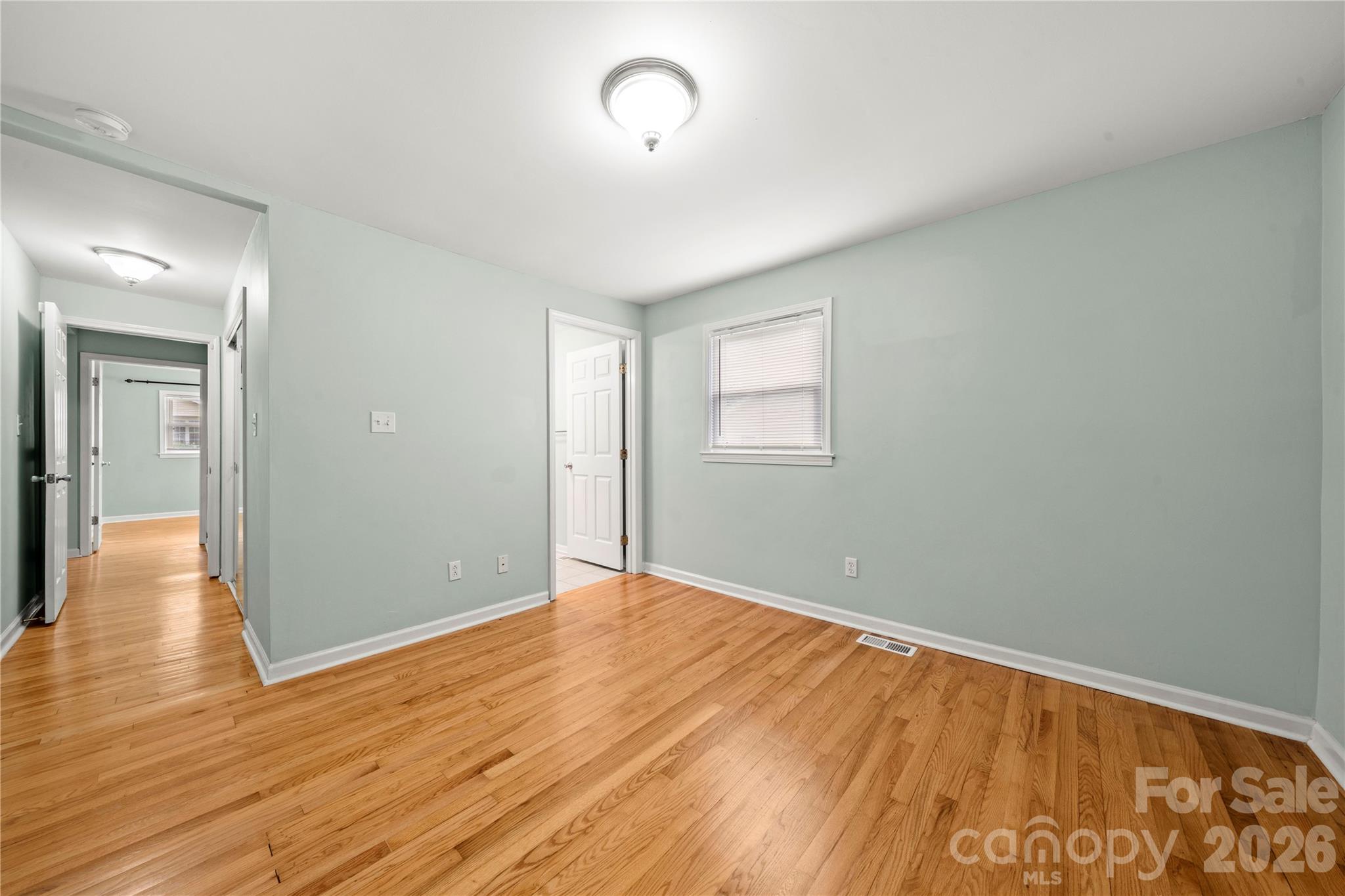 112 Harris Street — Belmont