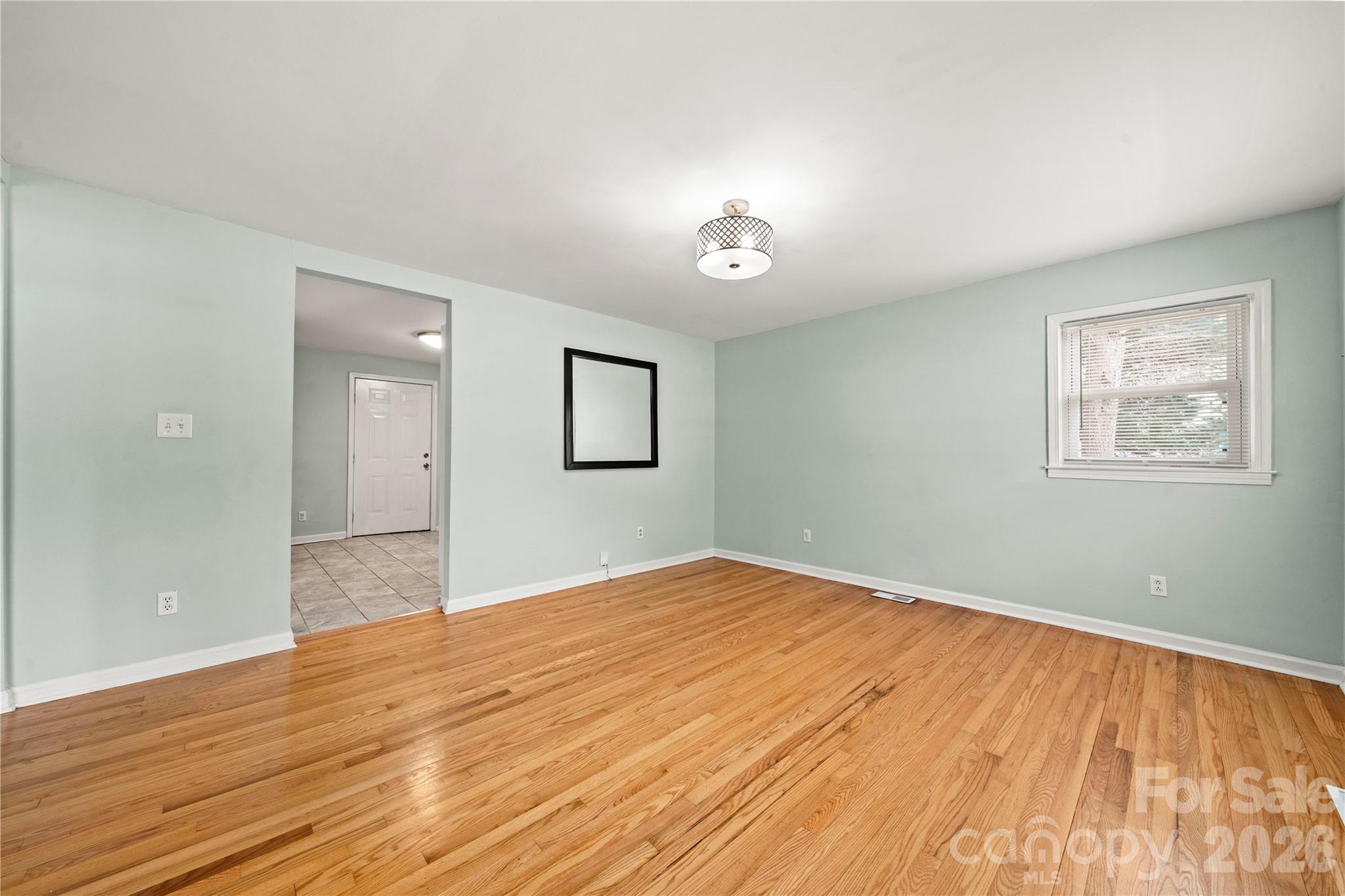 112 Harris Street — Belmont