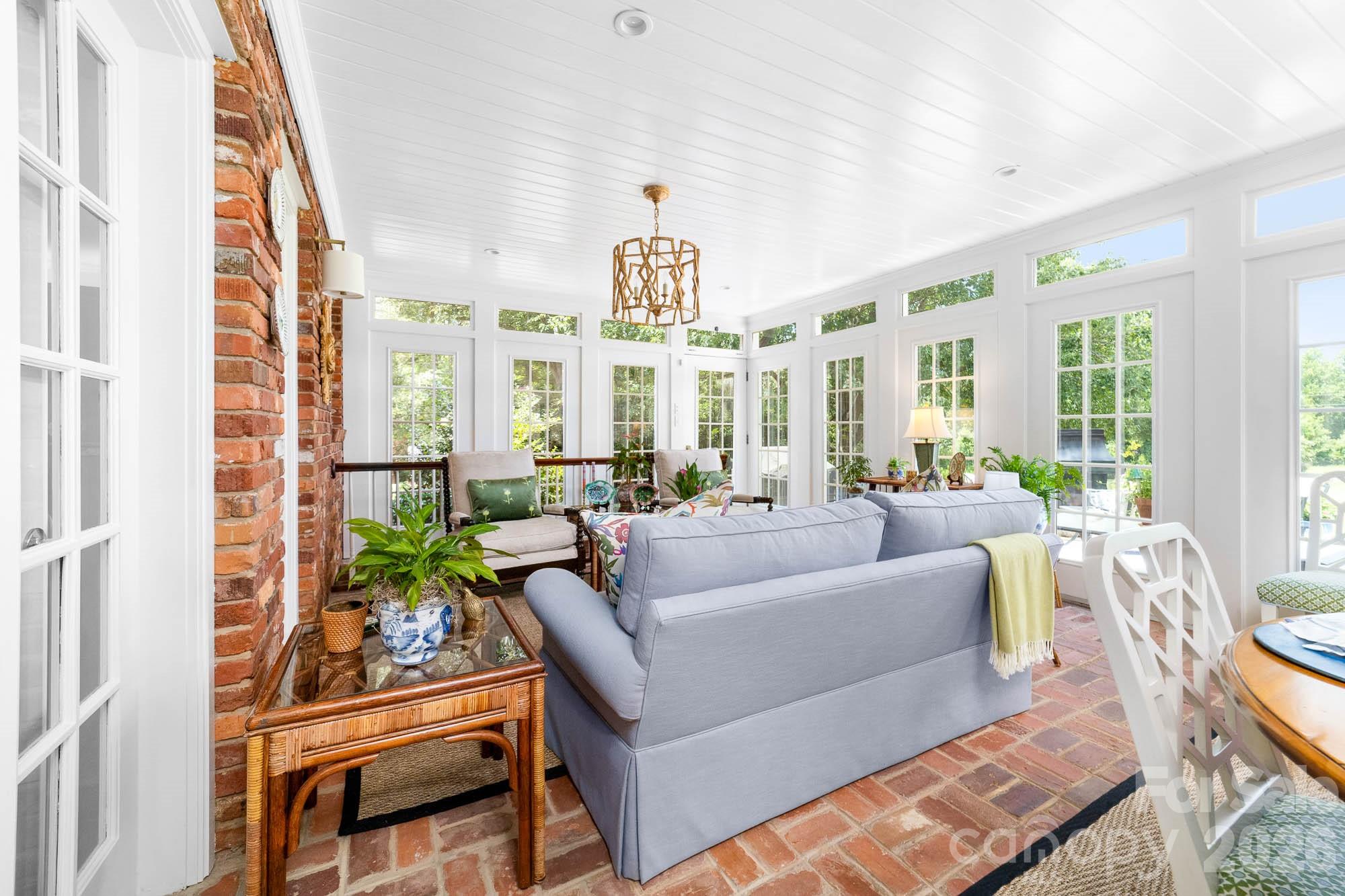 3115 Oakmont Road — Statesville