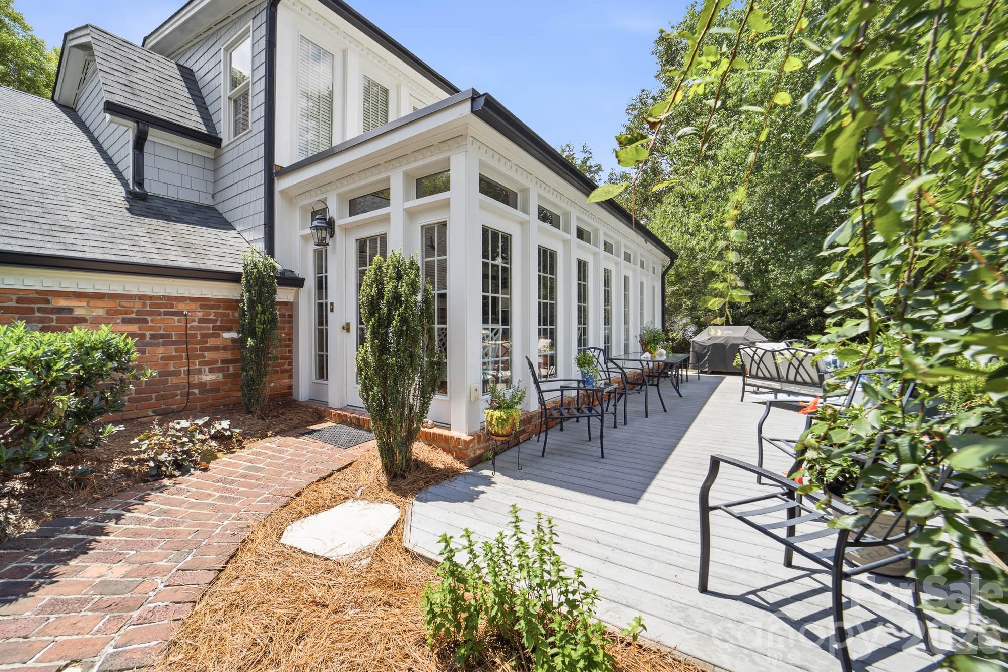 3115 Oakmont Road — Statesville