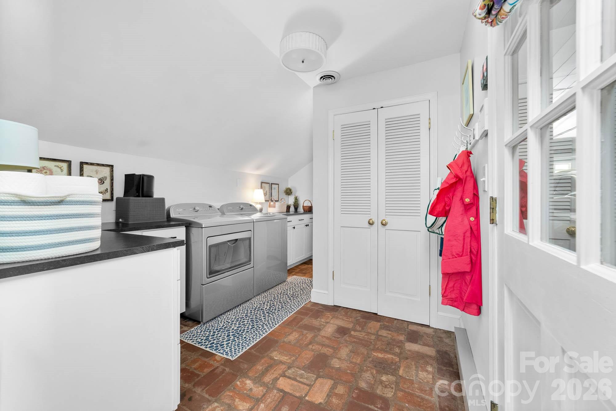 3115 Oakmont Road — Statesville