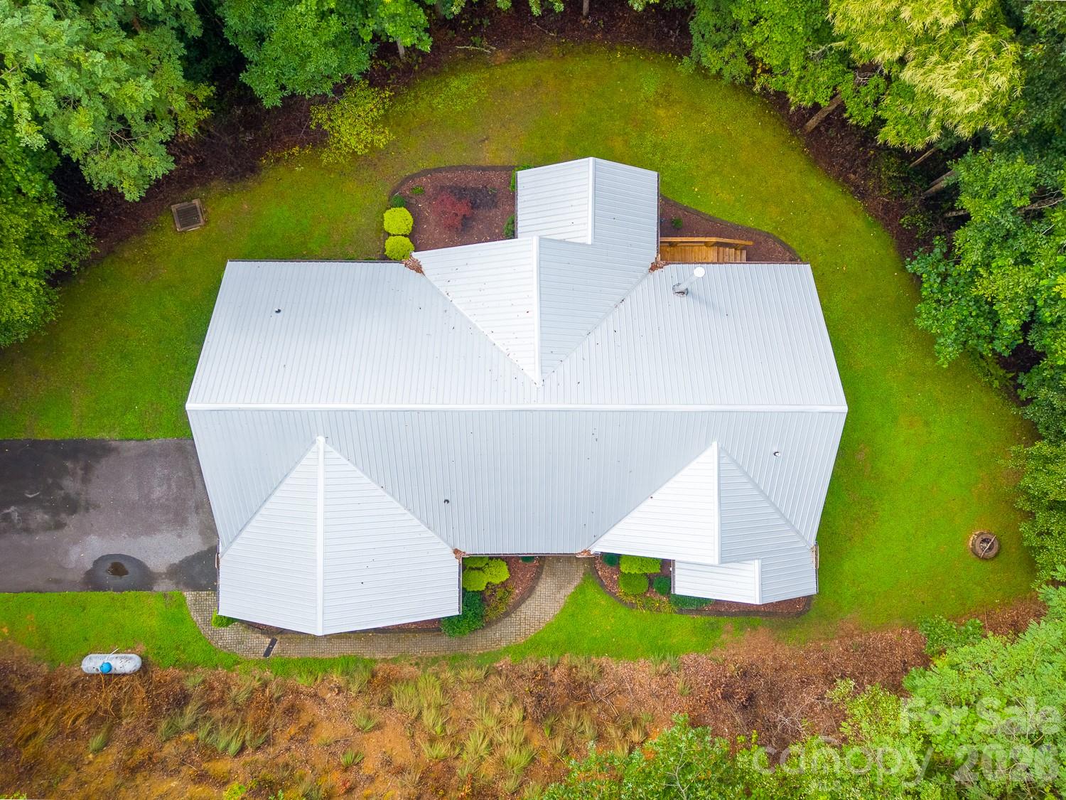 544 Stonehaven Drive — Cullowhee