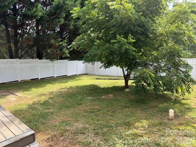 1376 Glenheath Drive — Hendersonville