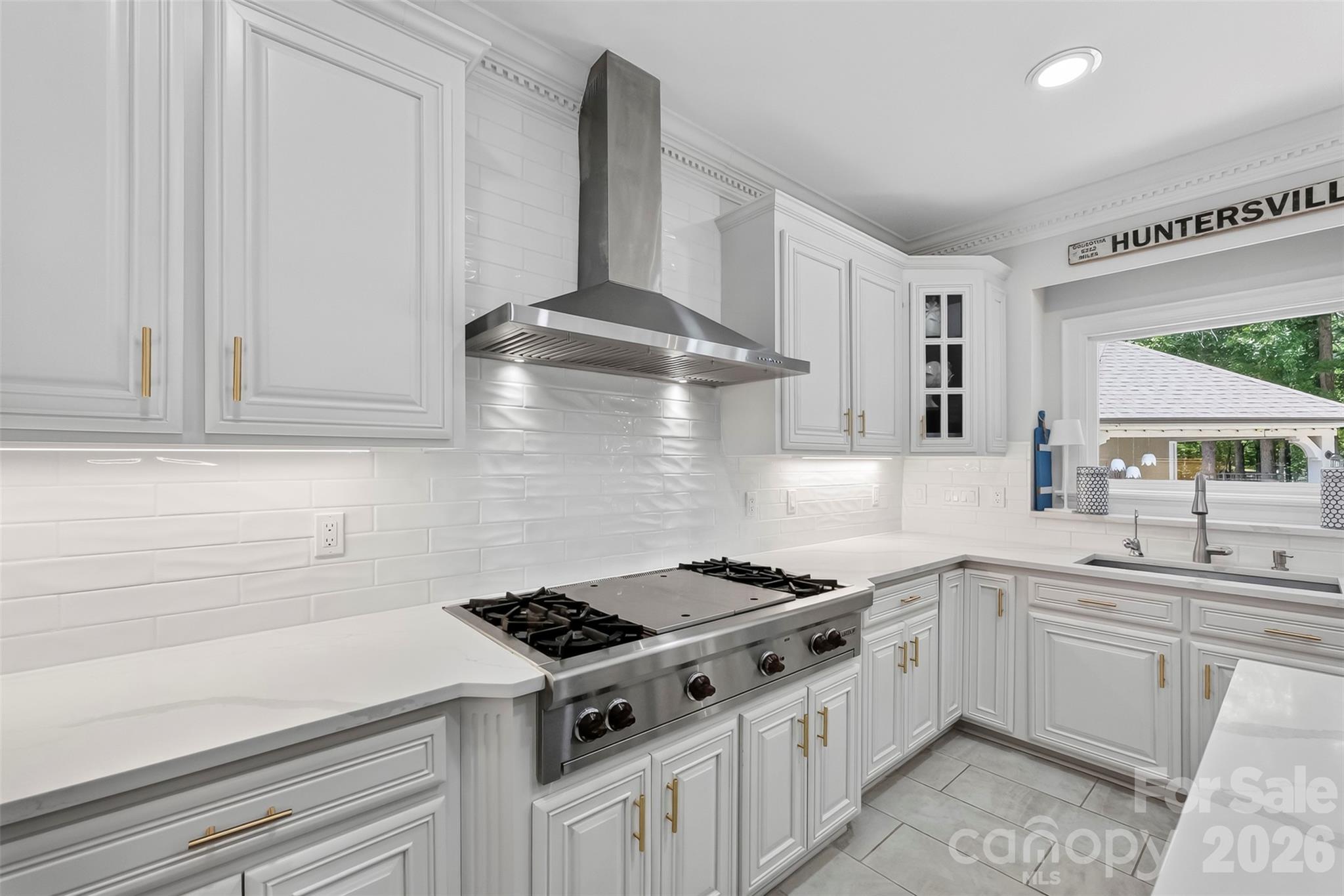 10107 Annie Oakley Trail — Charlotte