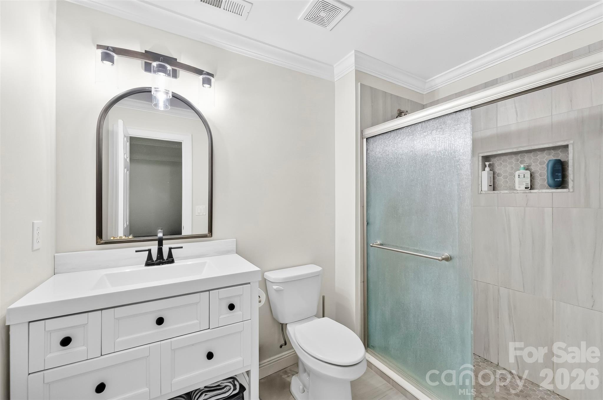 10107 Annie Oakley Trail — Charlotte