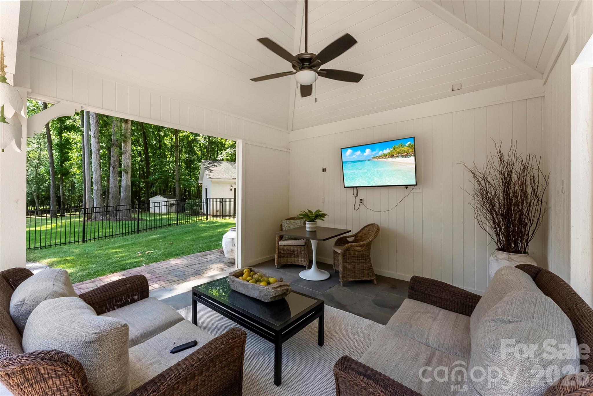 10107 Annie Oakley Trail — Charlotte