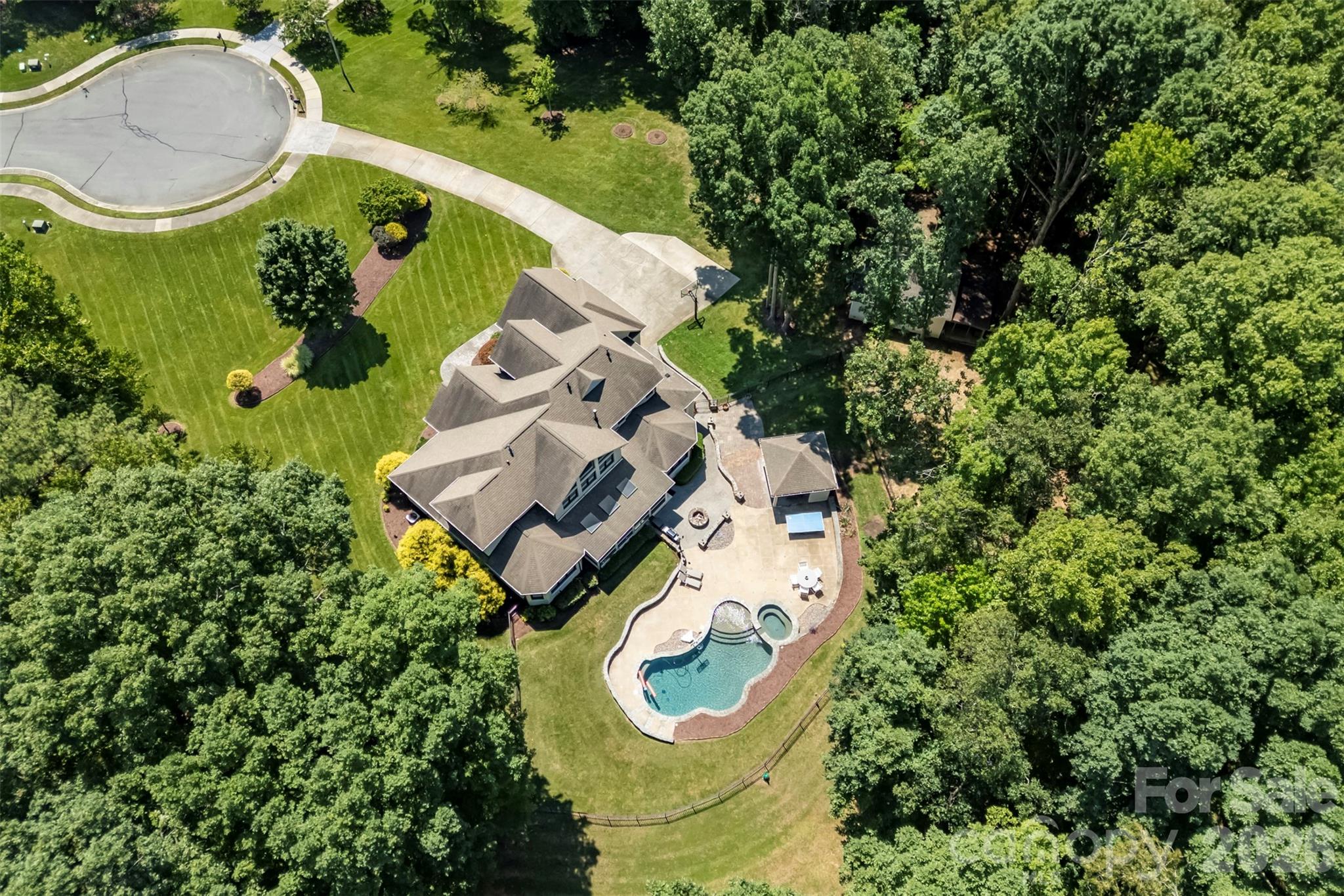 10107 Annie Oakley Trail — Charlotte