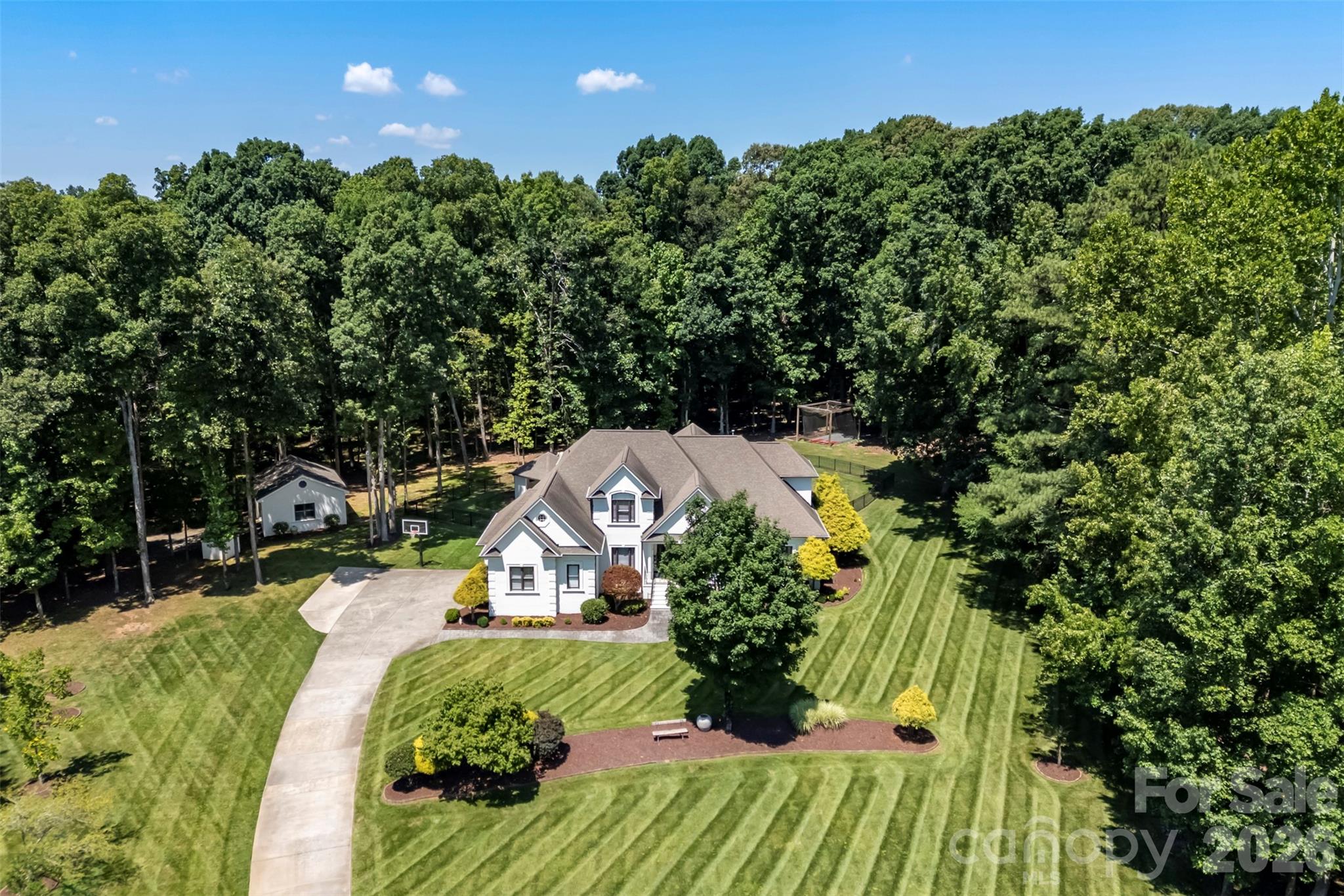 10107 Annie Oakley Trail — Charlotte