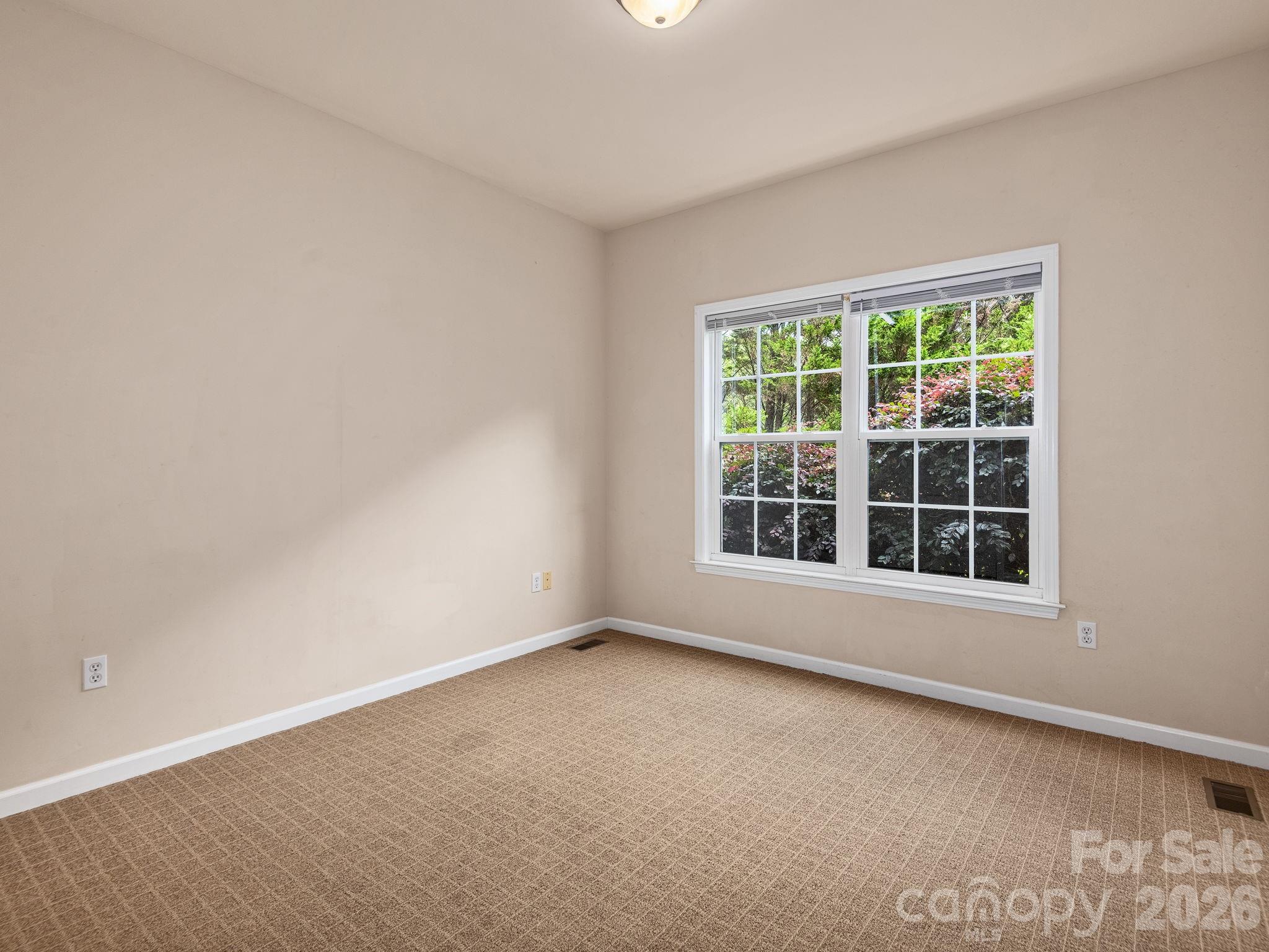 509 Shamrock Drive — Asheville