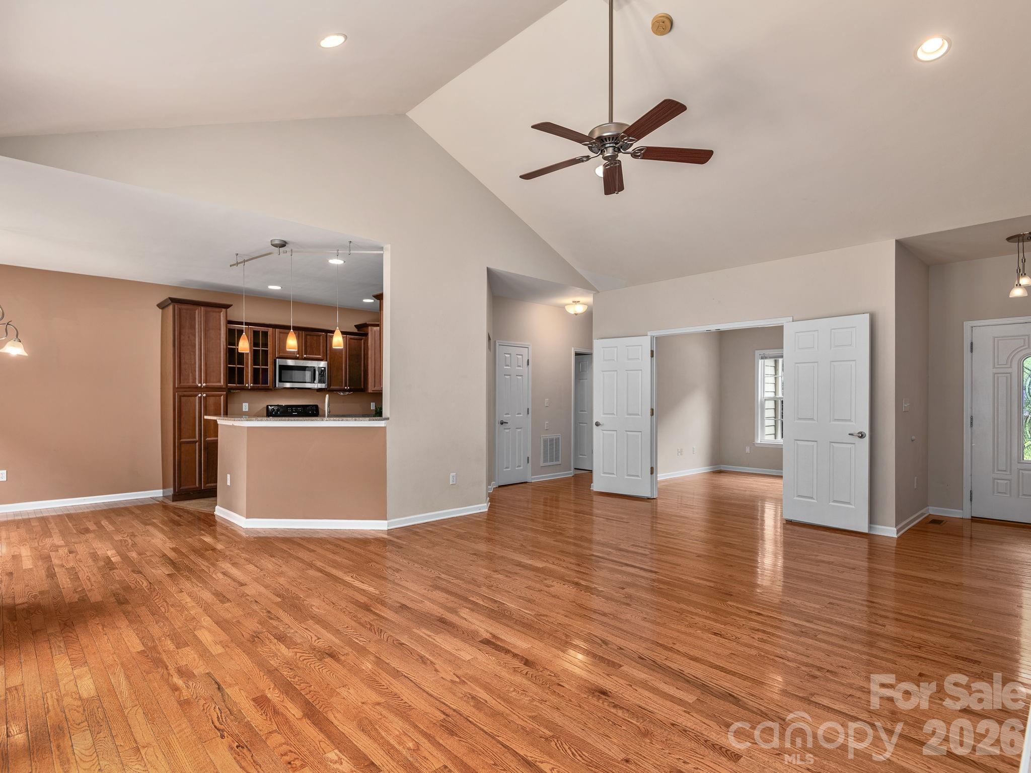 509 Shamrock Drive — Asheville
