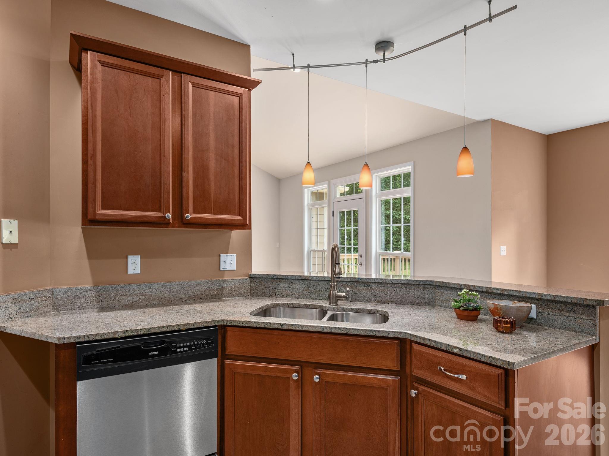509 Shamrock Drive — Asheville
