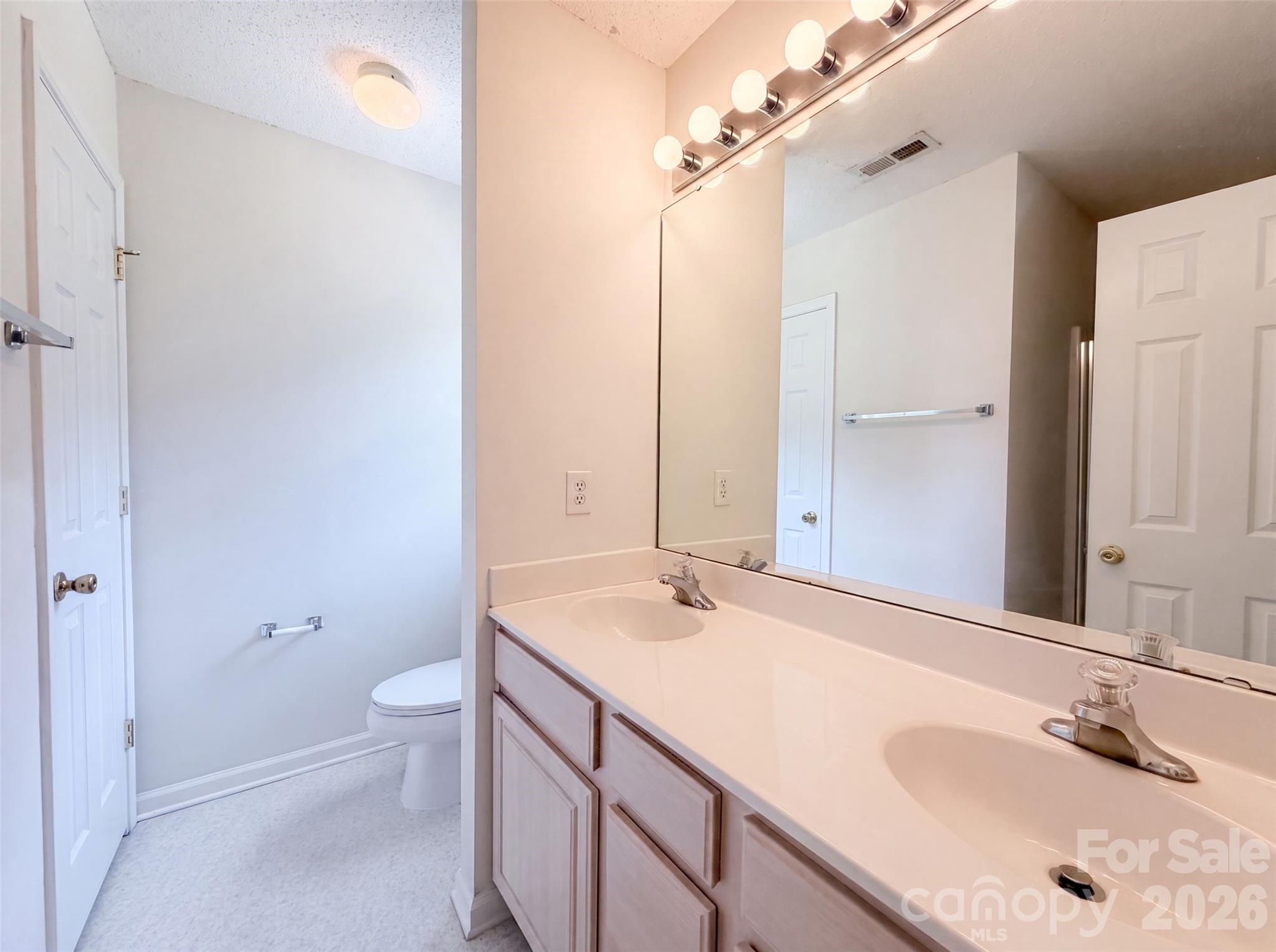 4270 Mountain Creek Road — Iron Station