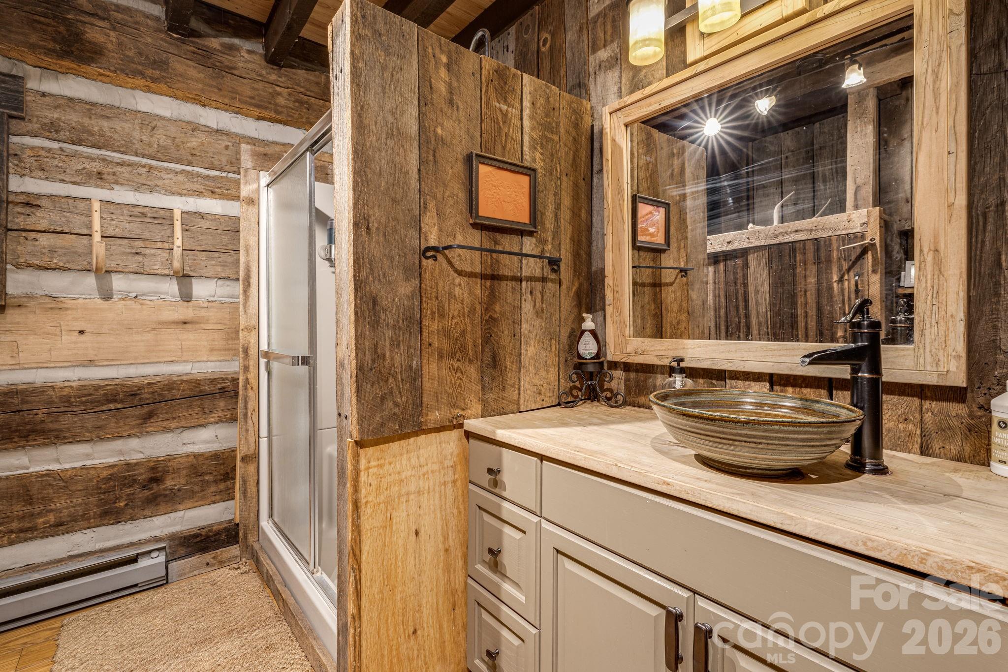 1390 Baltimore Branch Road — Hot Springs