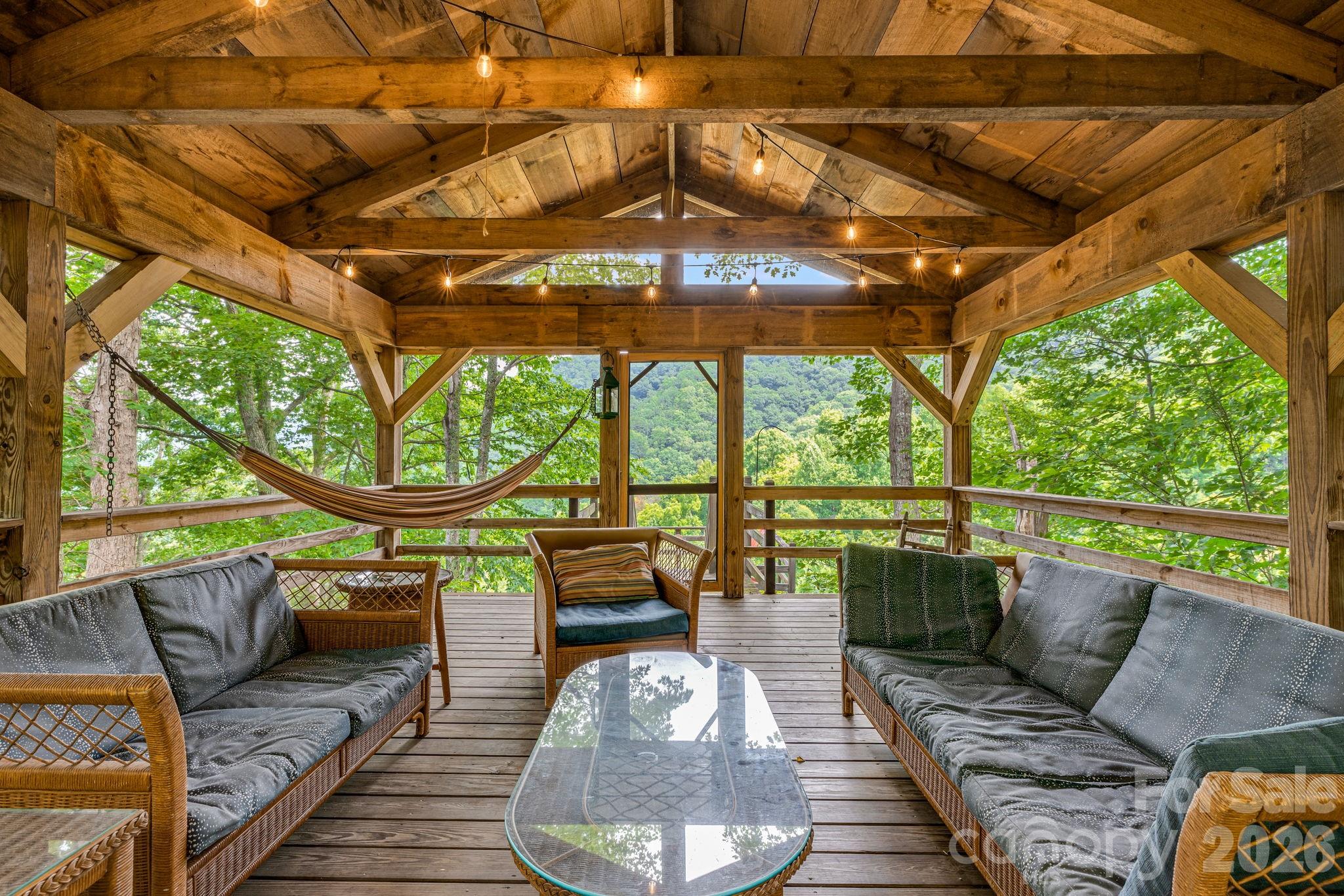 1390 Baltimore Branch Road — Hot Springs