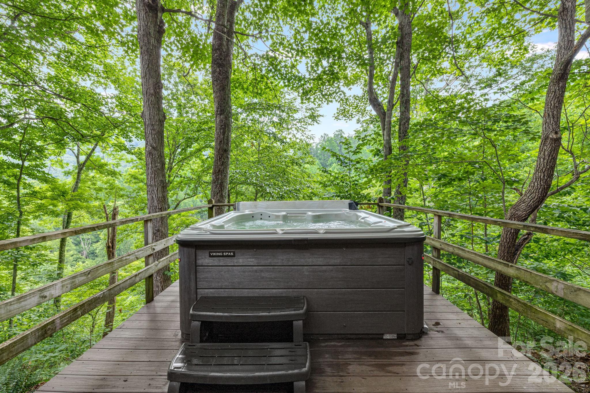 1390 Baltimore Branch Road — Hot Springs