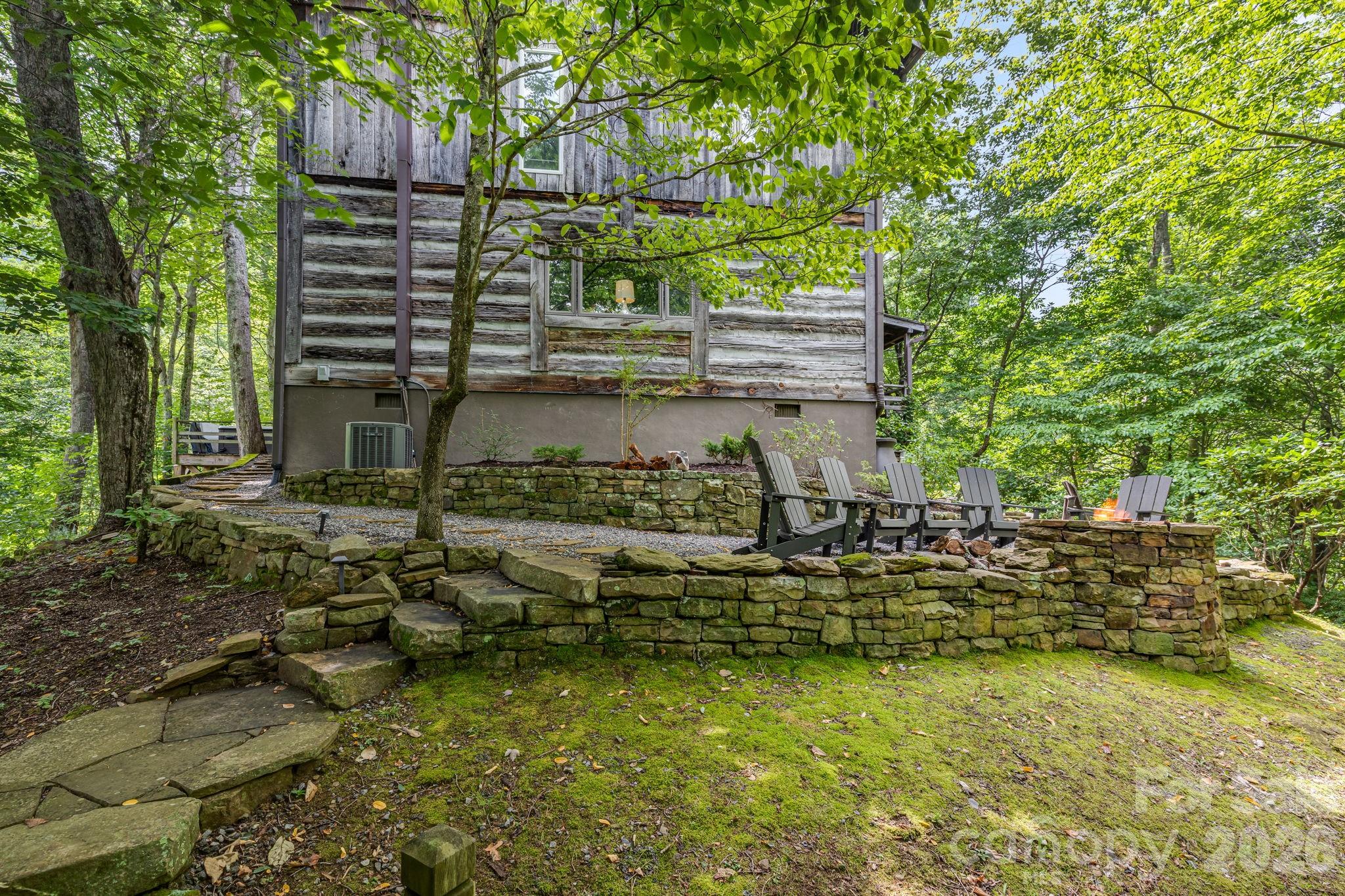 1390 Baltimore Branch Road — Hot Springs