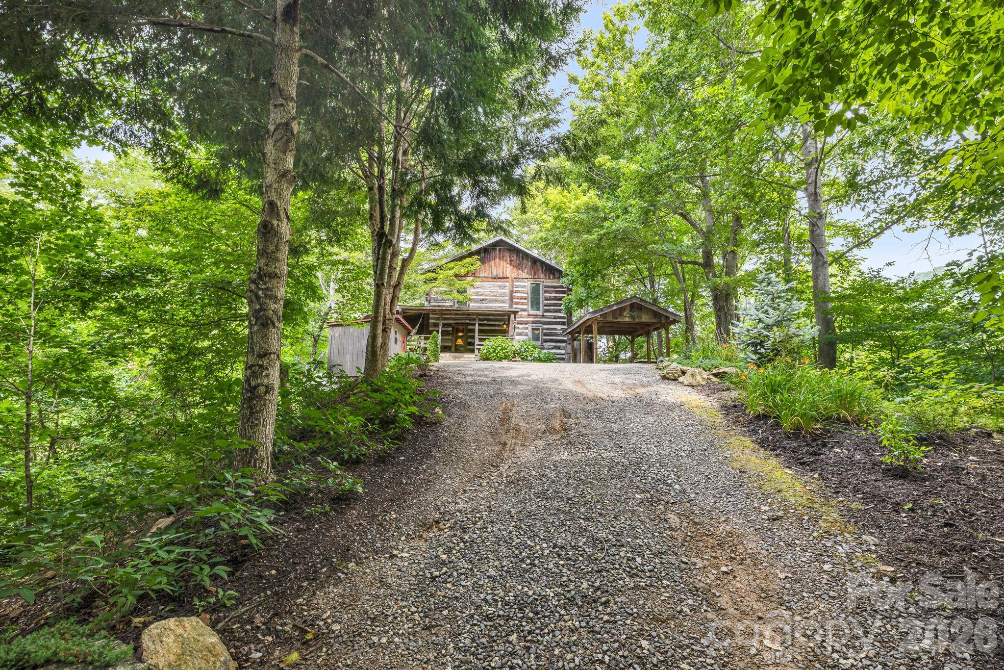 1390 Baltimore Branch Road — Hot Springs