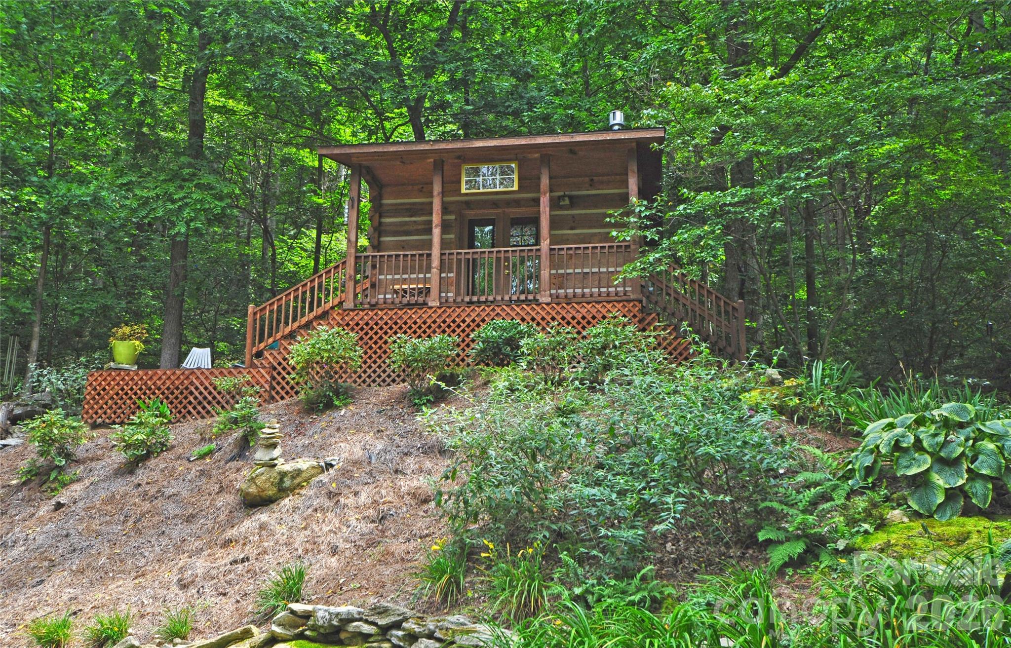 1390 Baltimore Branch Road — Hot Springs