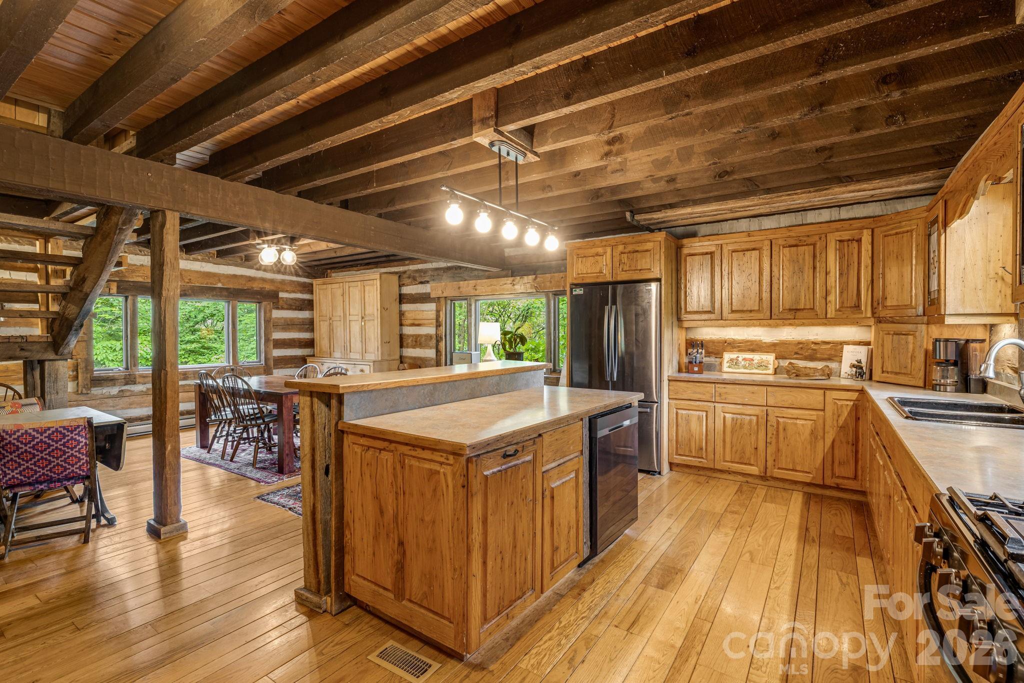 1390 Baltimore Branch Road — Hot Springs