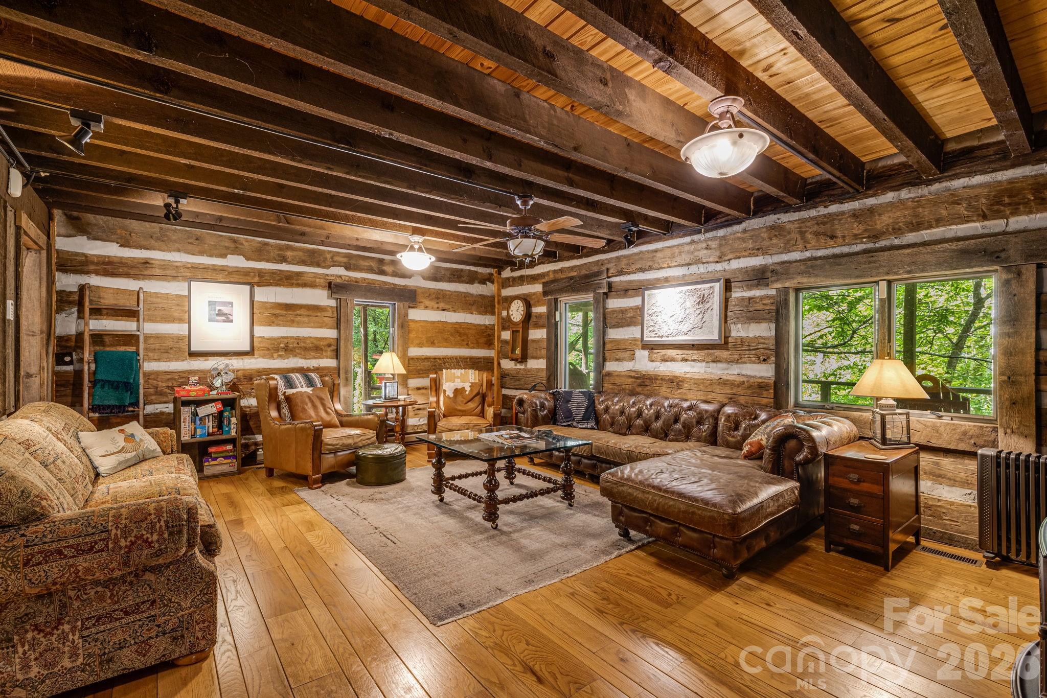 1390 Baltimore Branch Road — Hot Springs