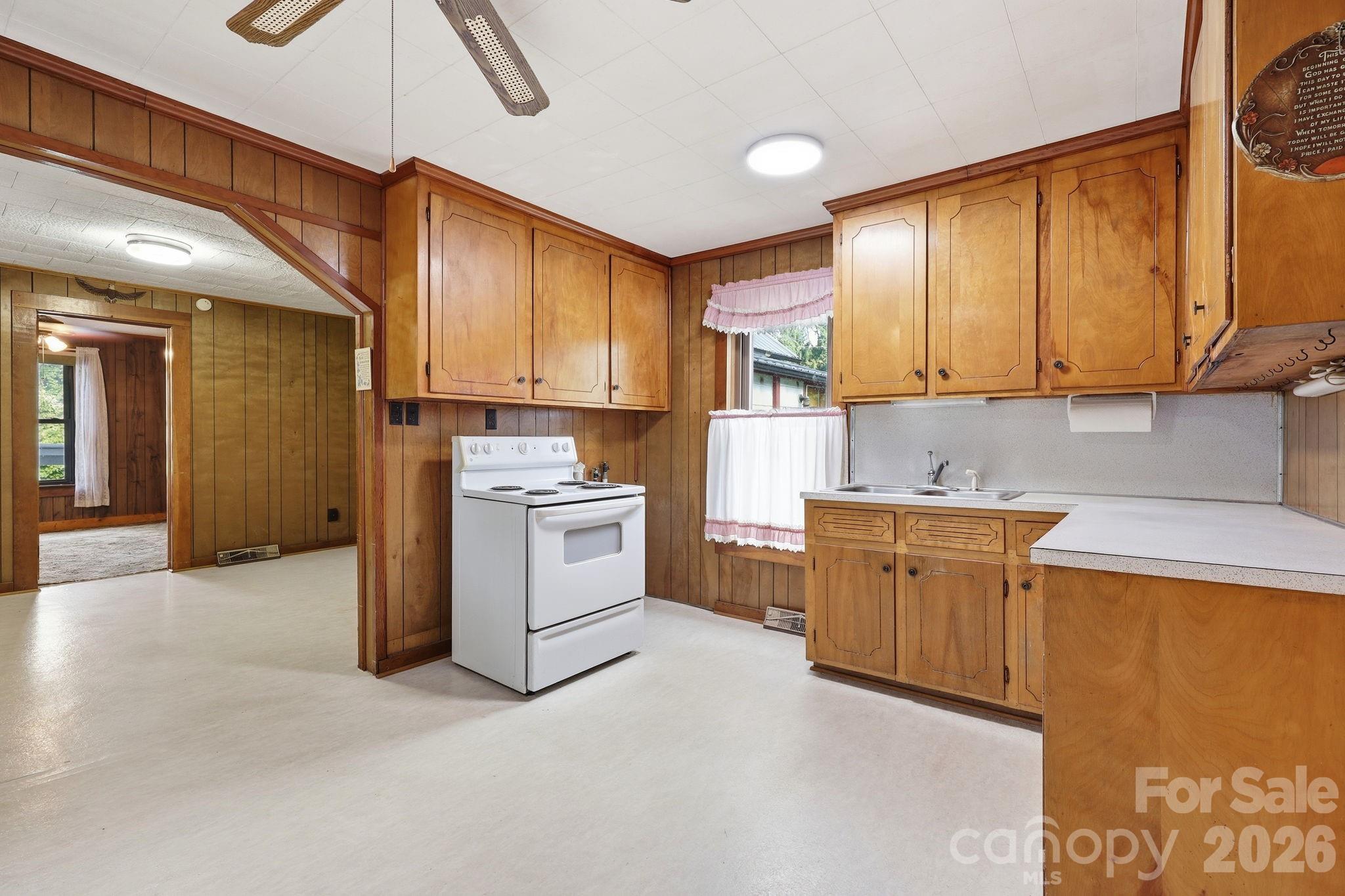 209 Virginia Avenue — Marion