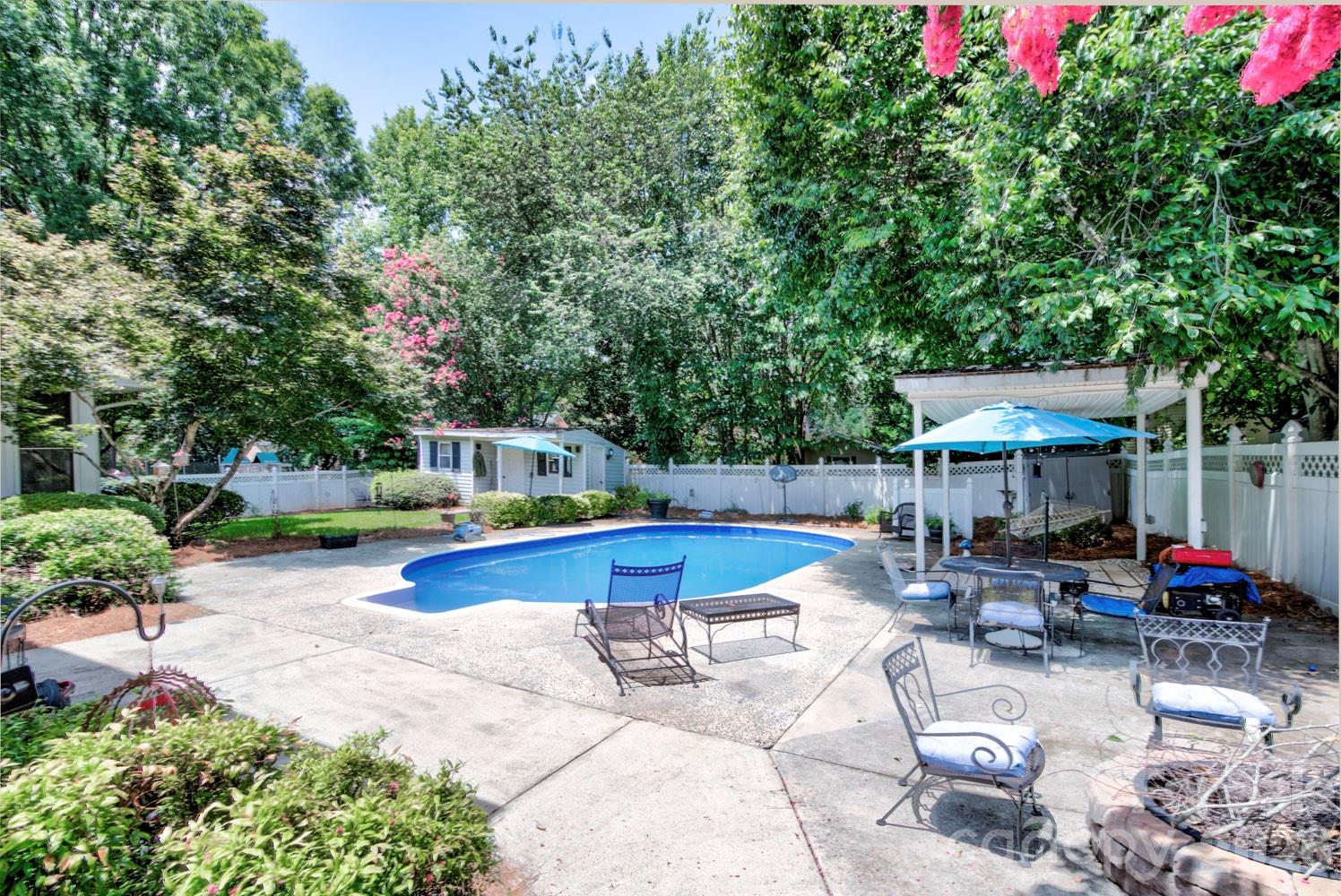 2131 Shadwell Court — Gastonia