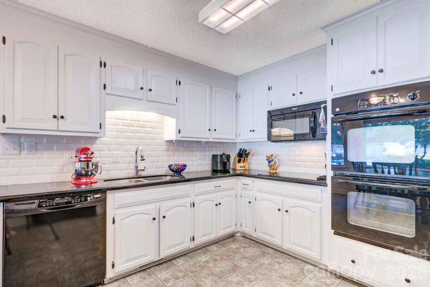 2131 Shadwell Court — Gastonia