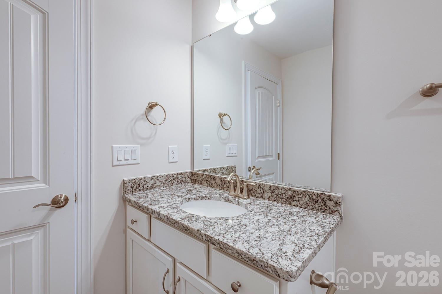 109 Spring Hollow — Mill Spring