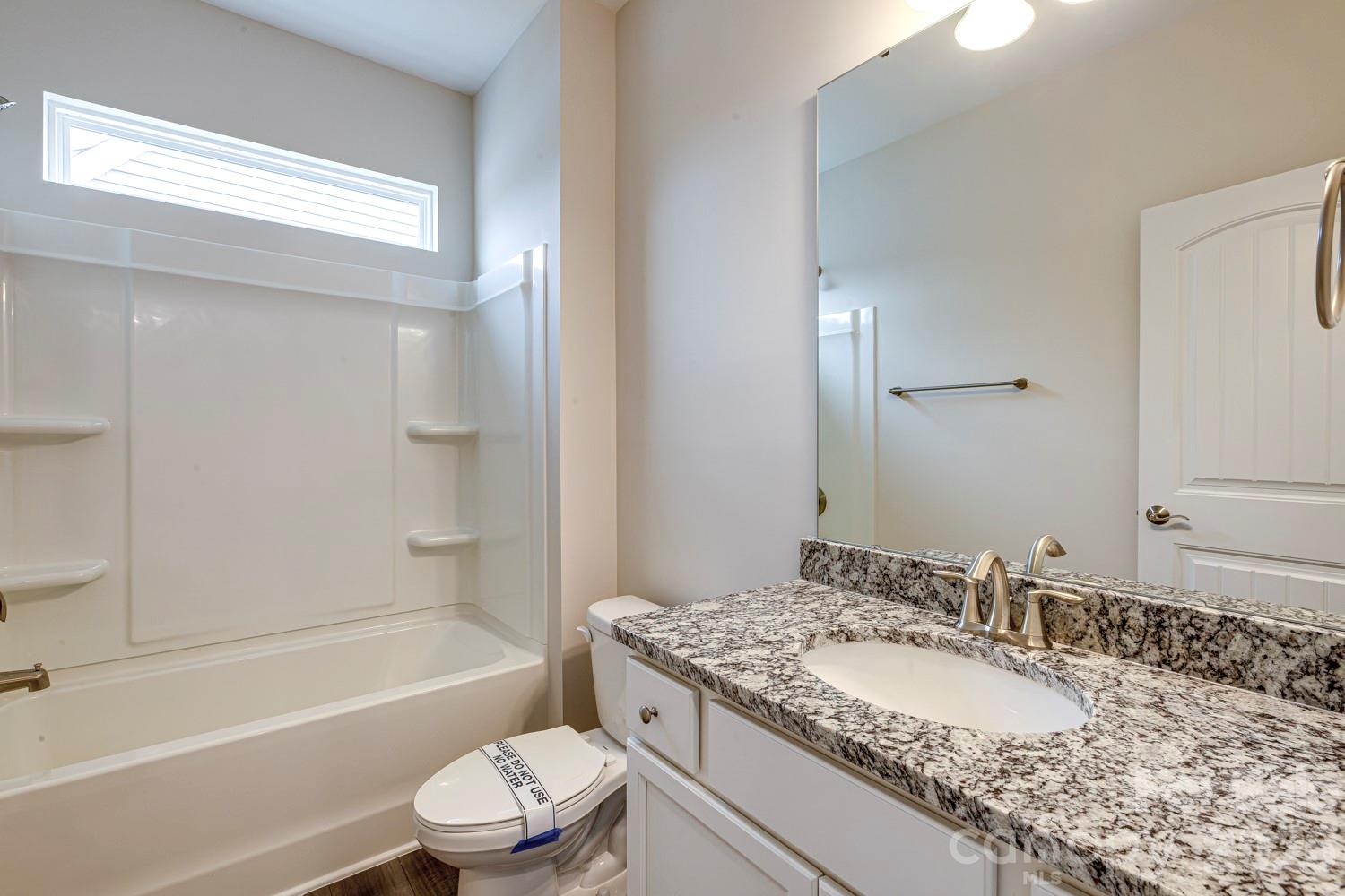 109 Spring Hollow — Mill Spring