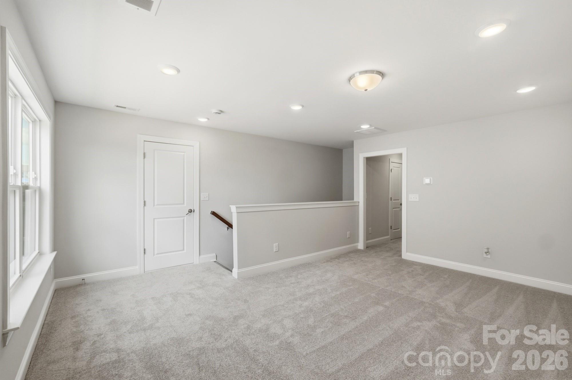 109 Spring Hollow — Mill Spring