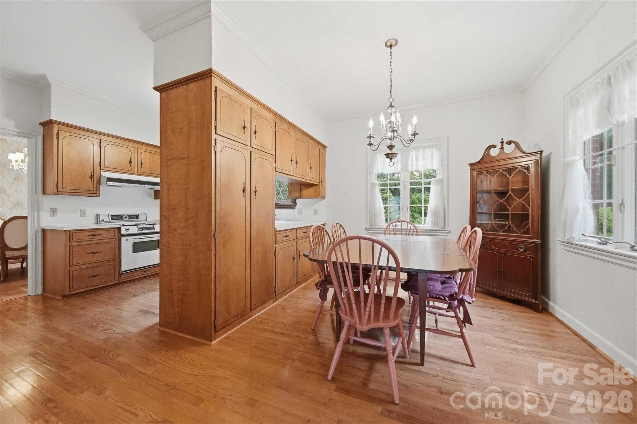 2373 Wilkesboro Boulevard — Lenoir