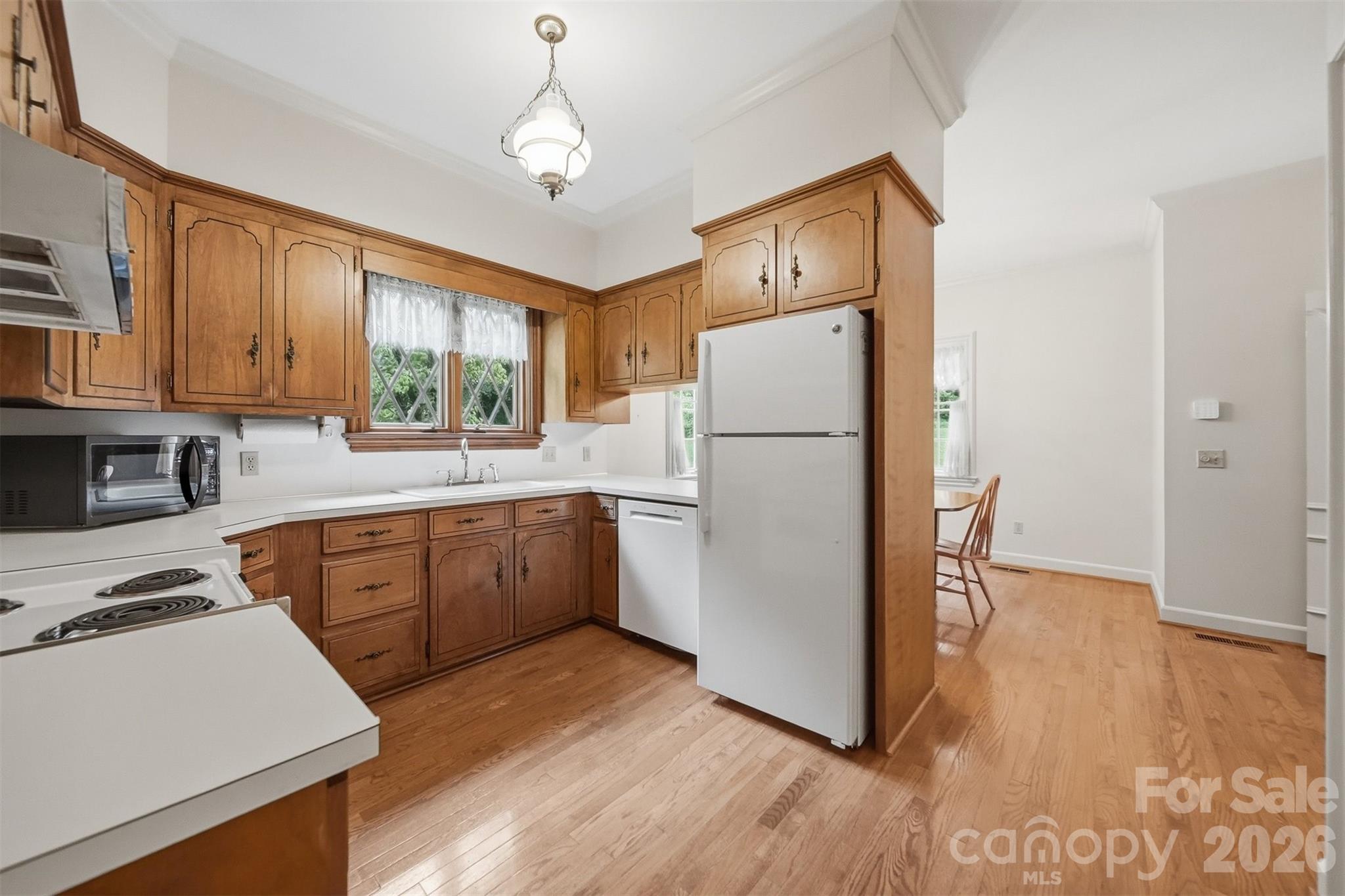 2373 Wilkesboro Boulevard — Lenoir