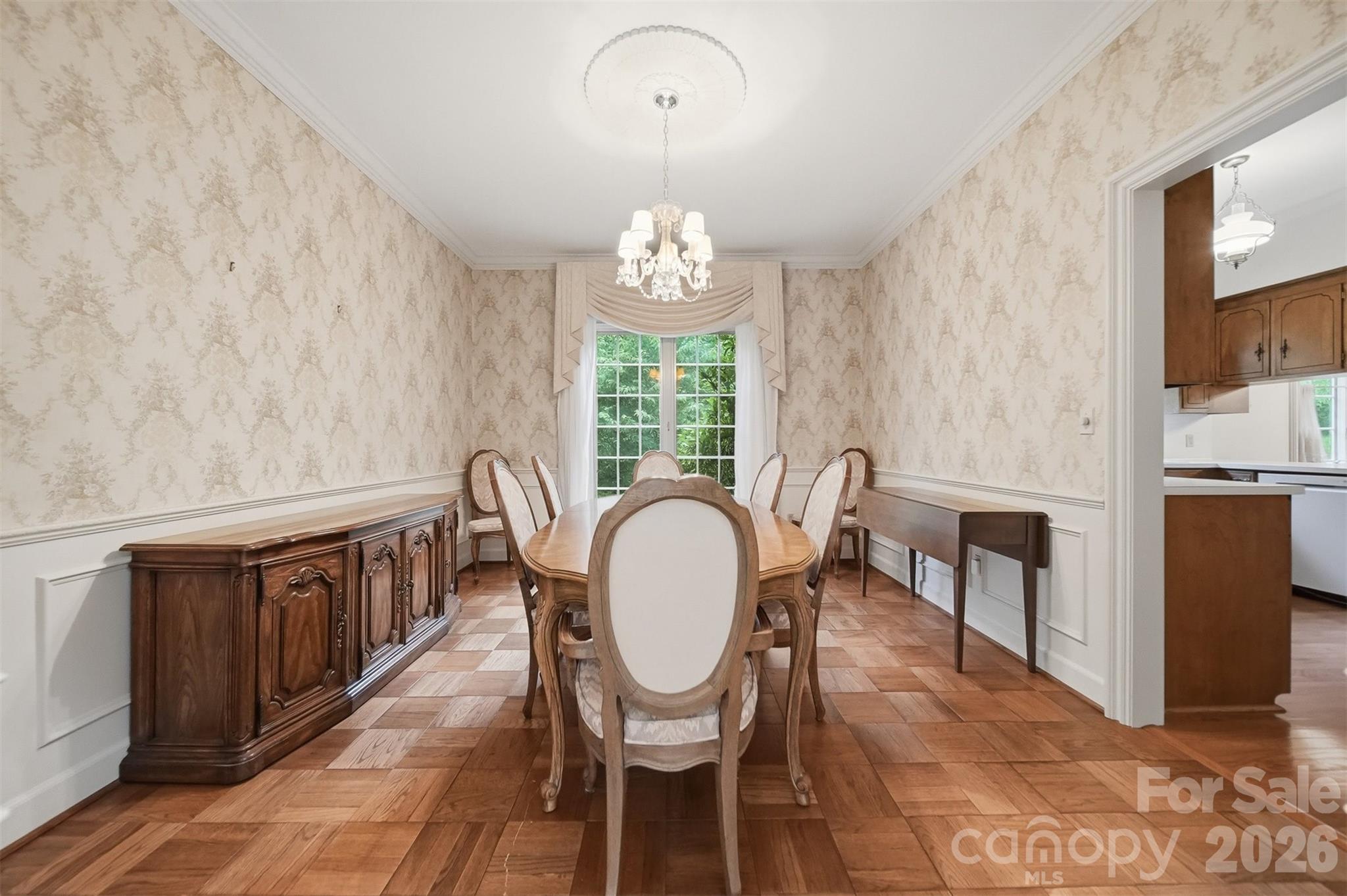 2373 Wilkesboro Boulevard — Lenoir