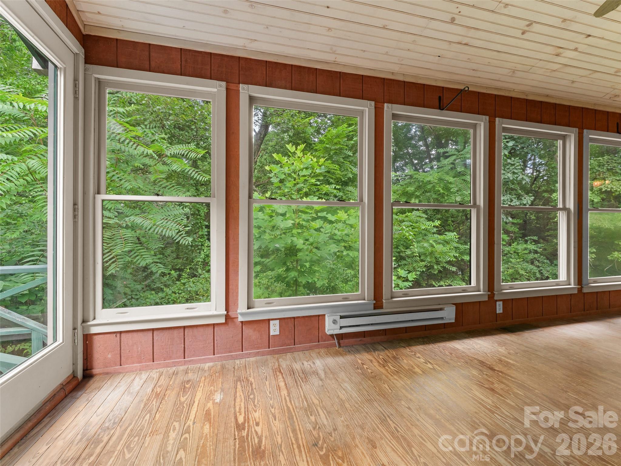 95 Substation Road — Saluda