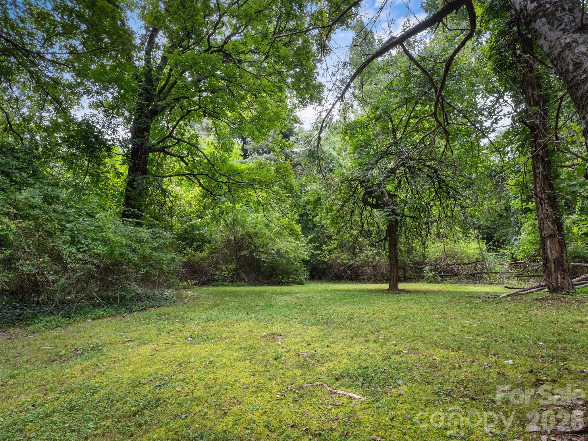 95 Substation Road — Saluda