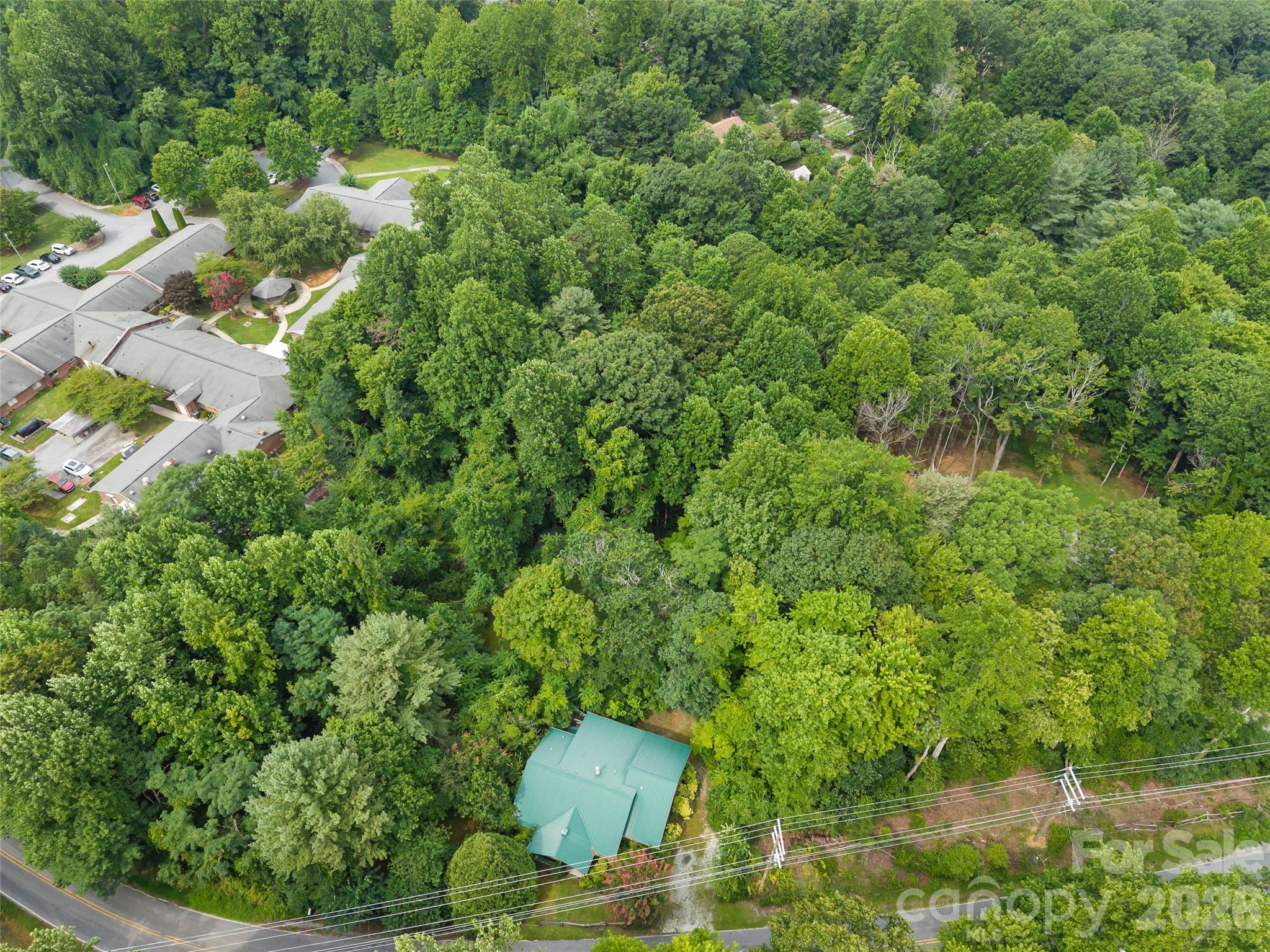 95 Substation Road — Saluda