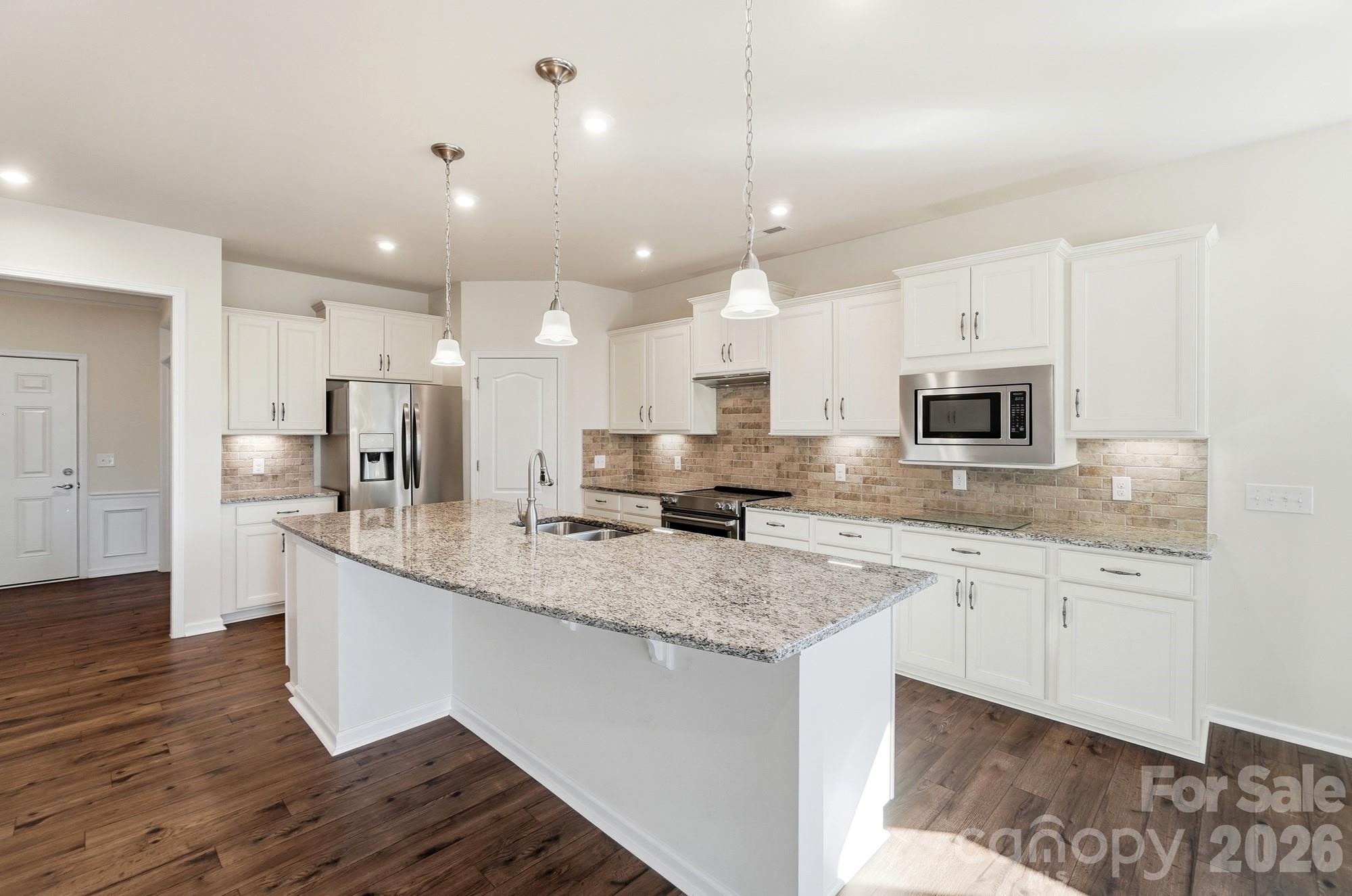 1620 Red Leaf Drive — Fort Mill