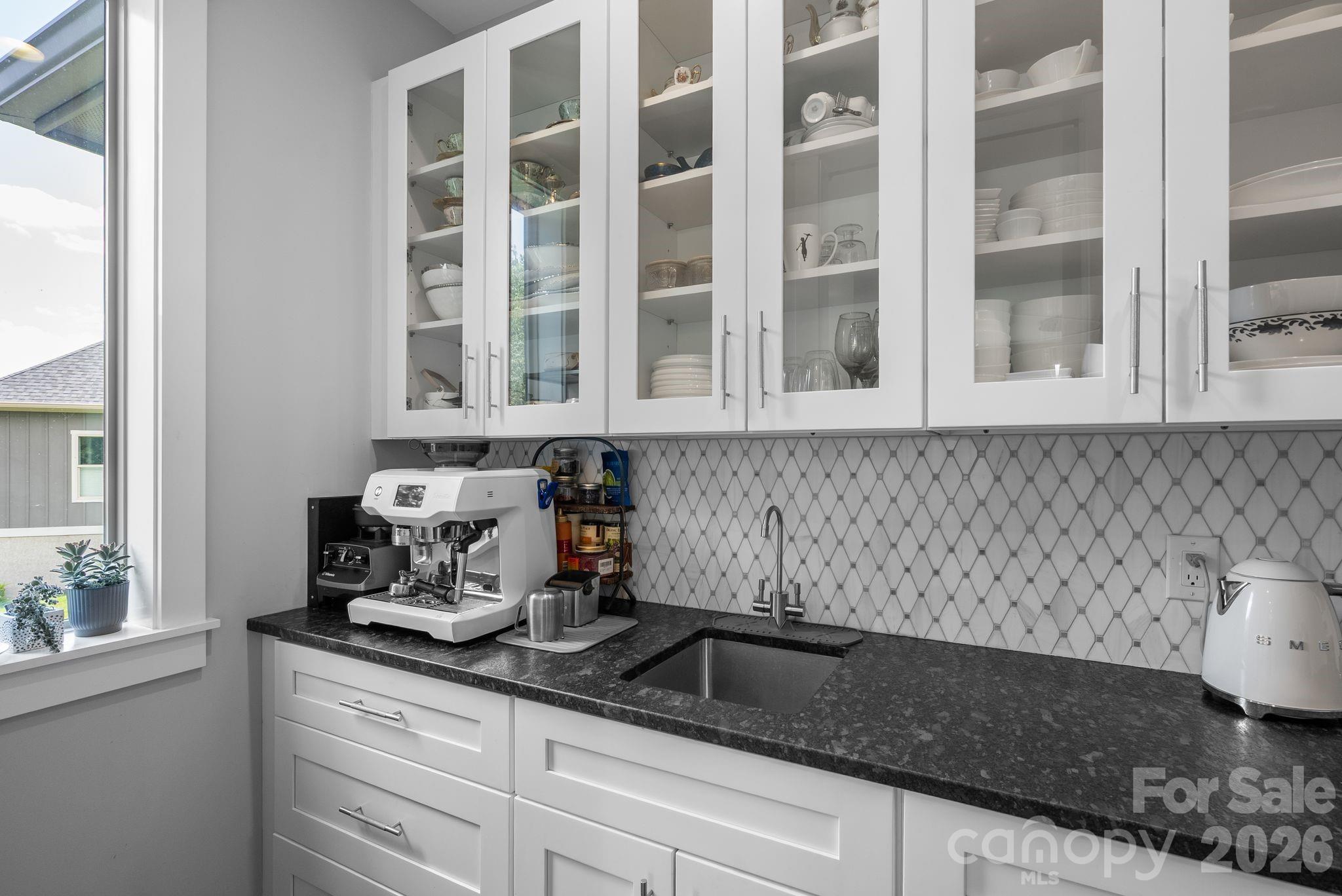549 Daniel Circle Drive — Mills River