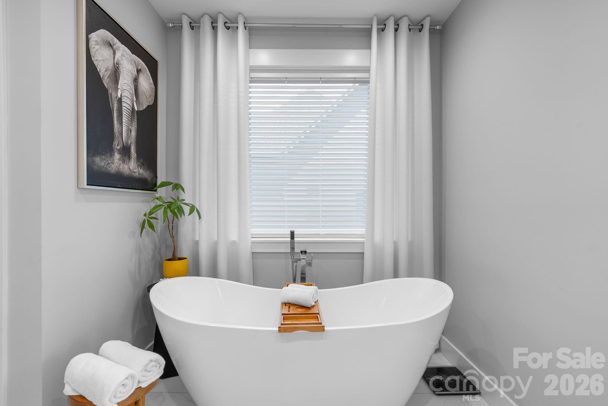 549 Daniel Circle Drive — Mills River