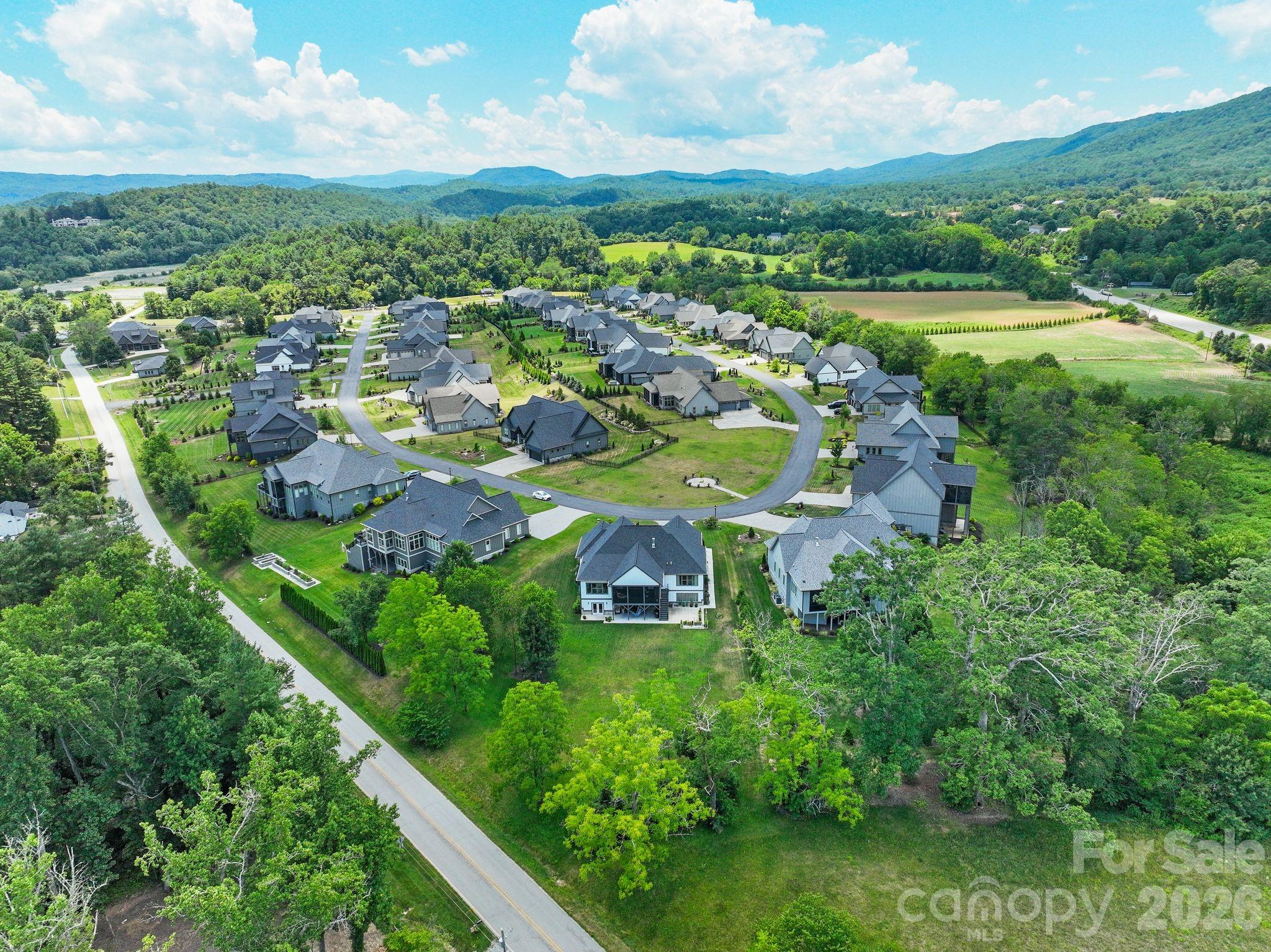 549 Daniel Circle Drive — Mills River