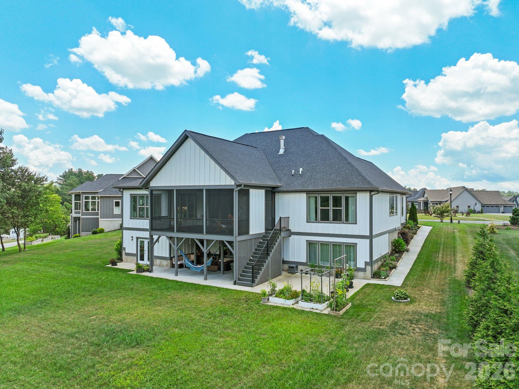 549 Daniel Circle Drive — Mills River