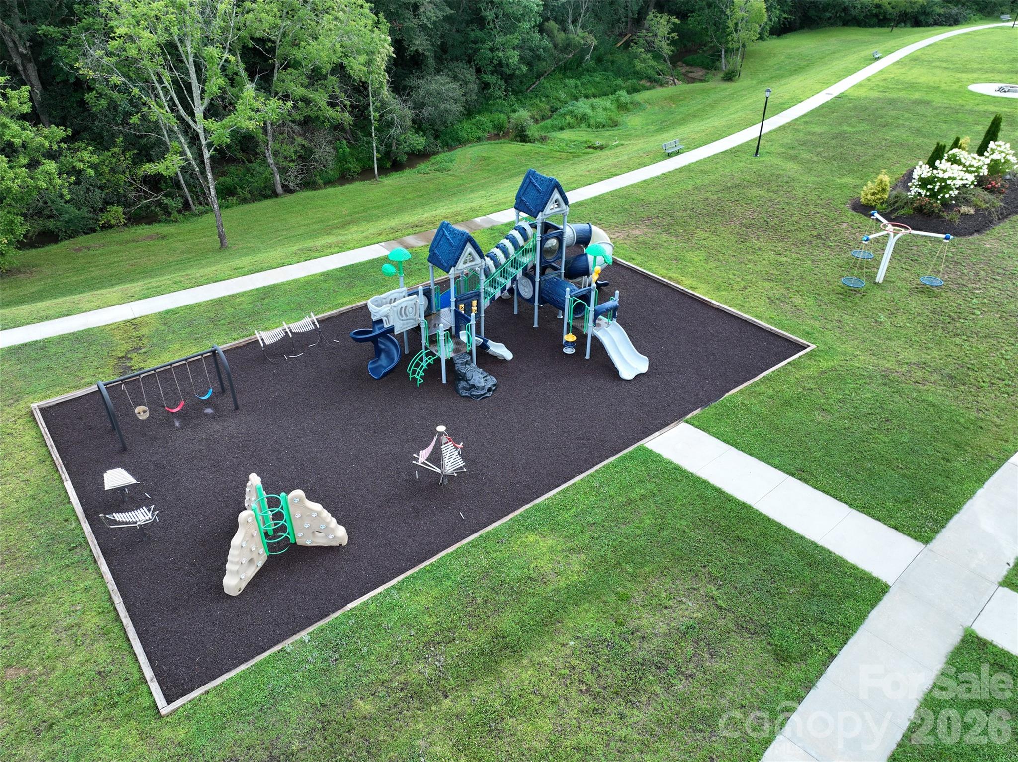 549 Daniel Circle Drive — Mills River