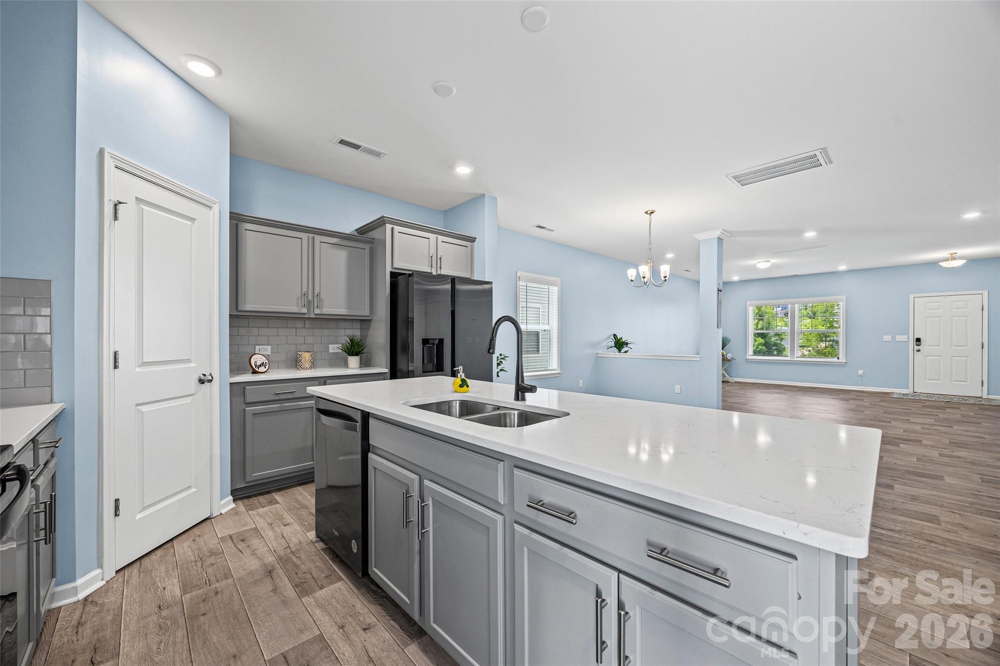 10210 Holly Park Drive — Charlotte