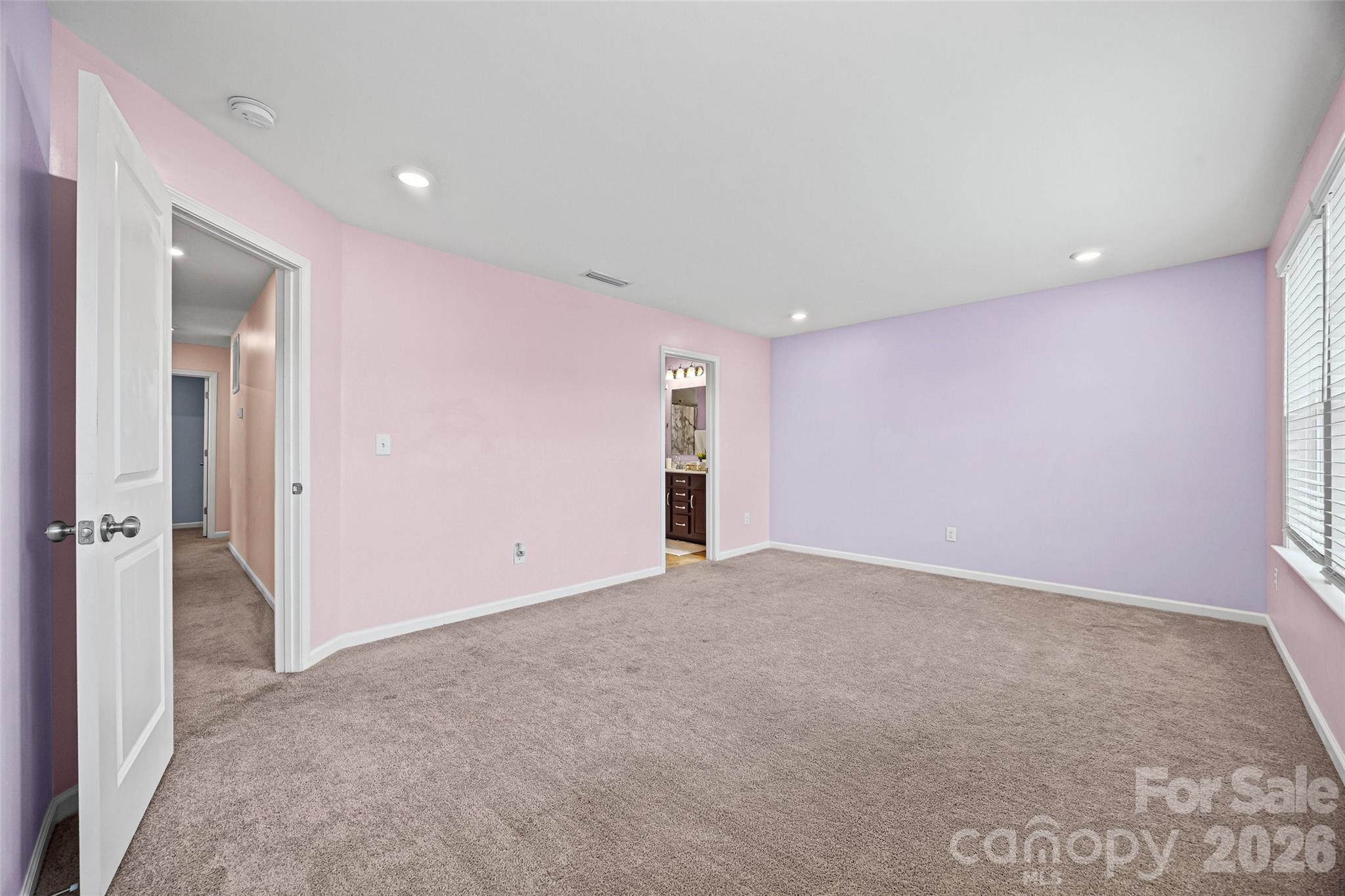 10210 Holly Park Drive — Charlotte