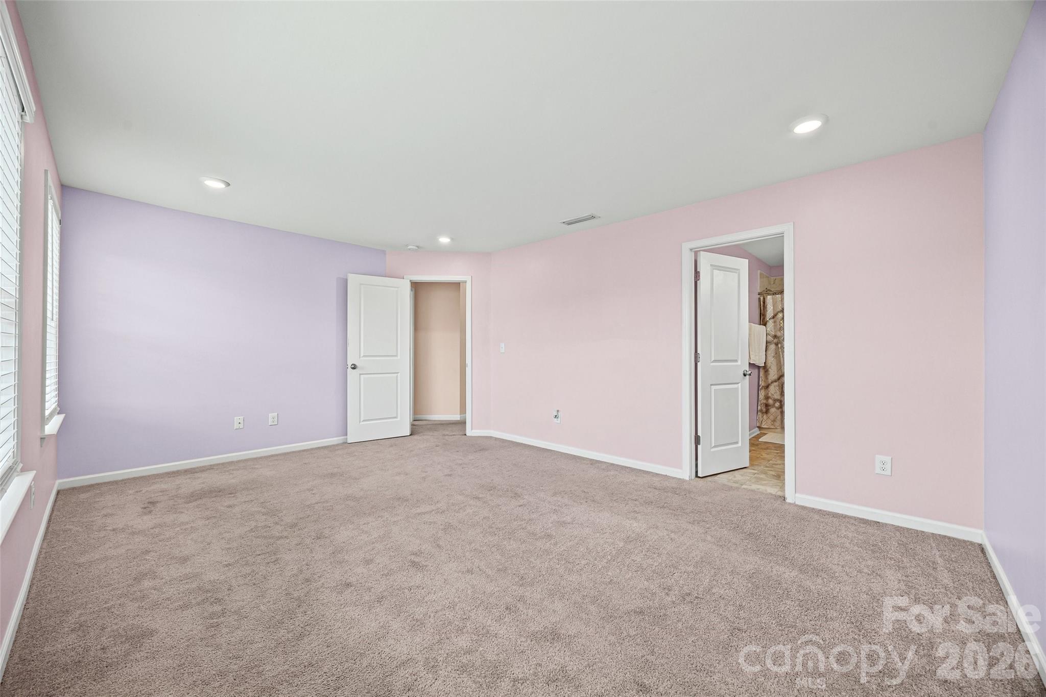 10210 Holly Park Drive — Charlotte